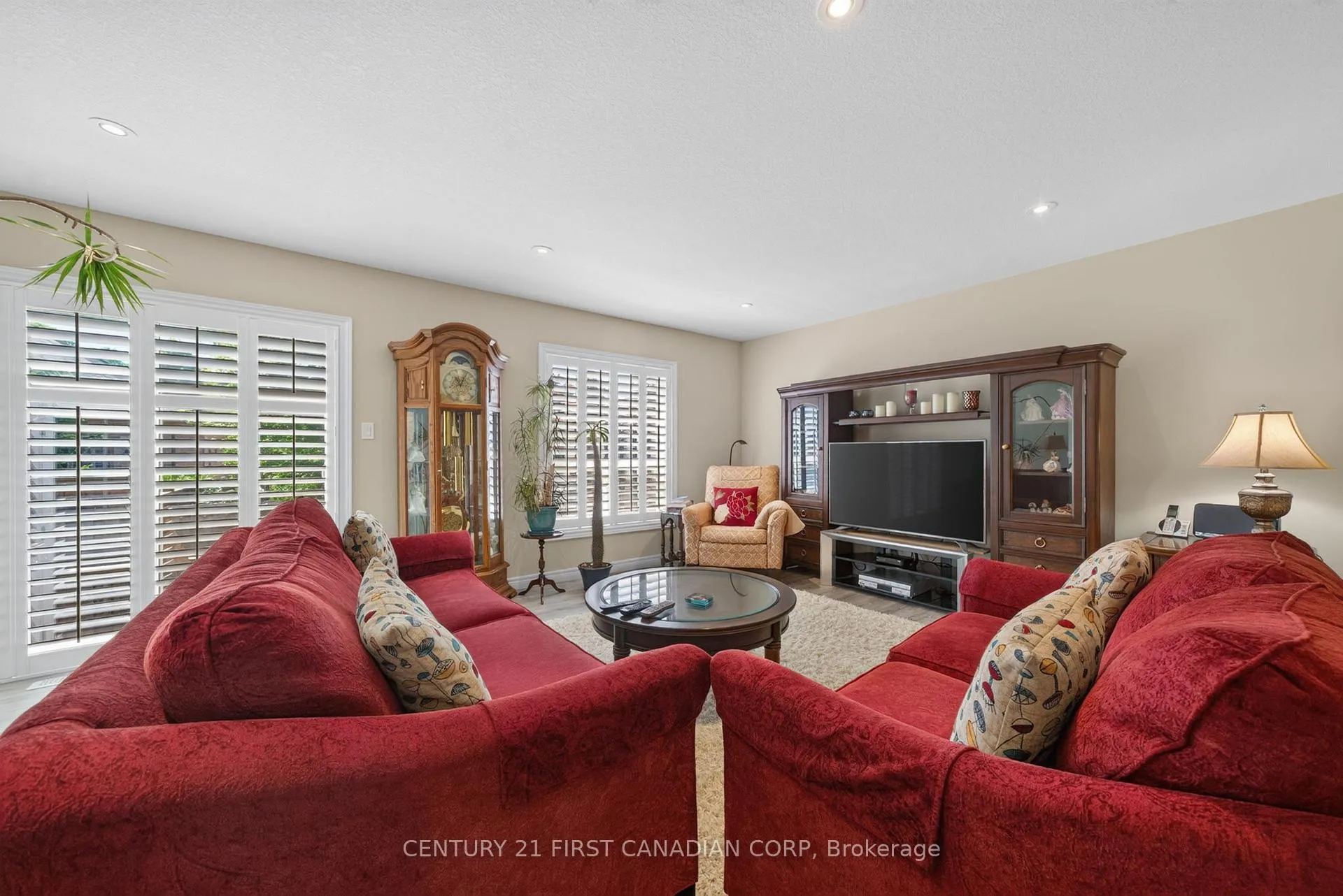 Photo 12 of Unit 23, 1220 Riverbend Road, London, South B — HOMEH