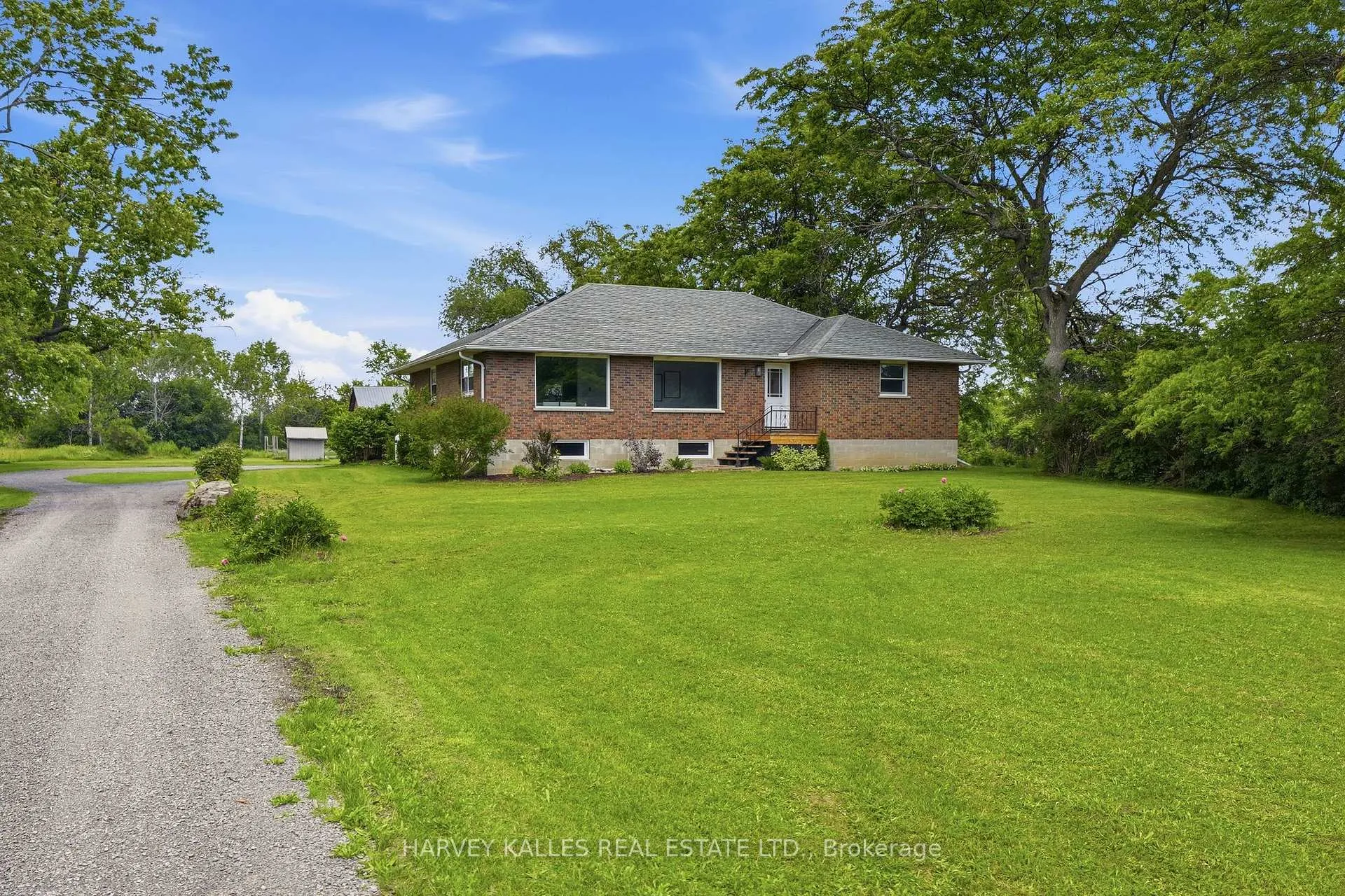 Photo 5 of 511 County Road 8, Prince Edward County, Hallowell Ward — HOMEH