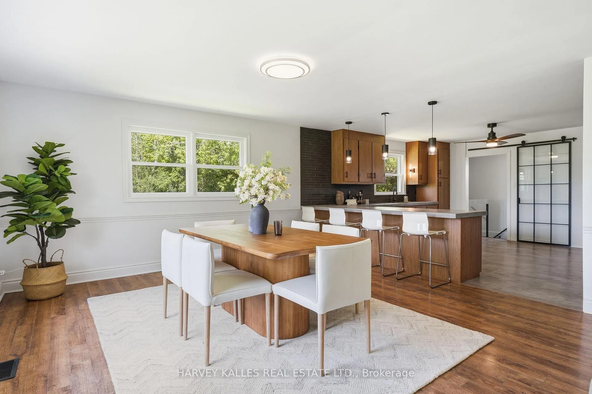 Photo 16 of 511 County Road 8, Prince Edward County, Hallowell Ward — HOMEH