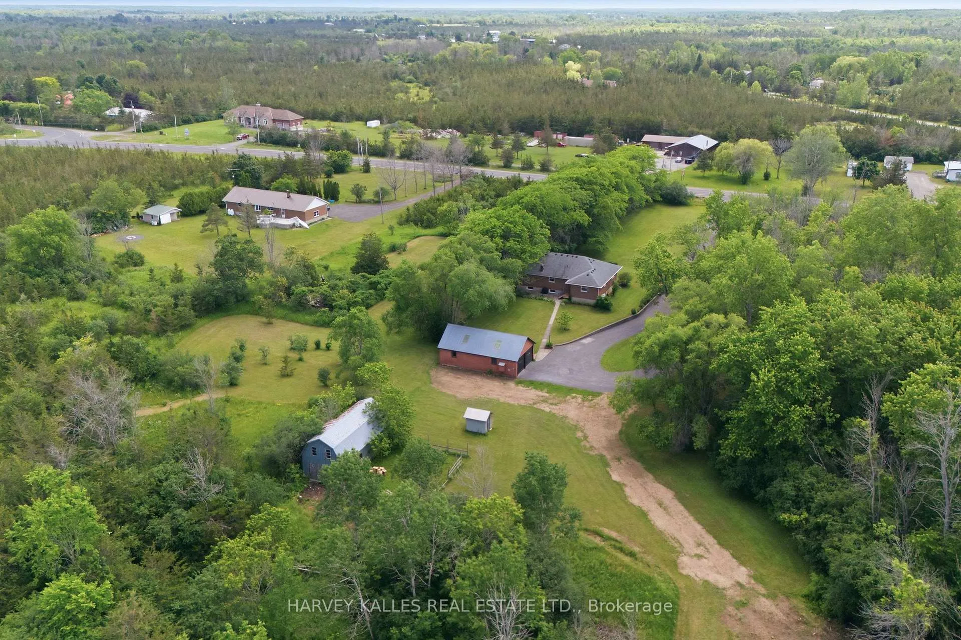 Photo 43 of 511 County Road 8, Prince Edward County, Hallowell Ward — HOMEH