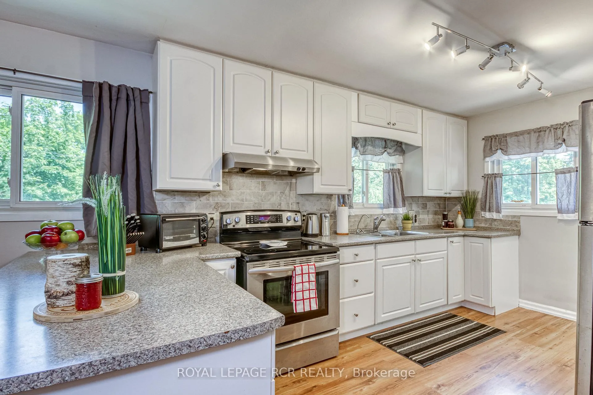 Photo 12 of 5858 5th Line, Erin, Rural Erin — HOMEH