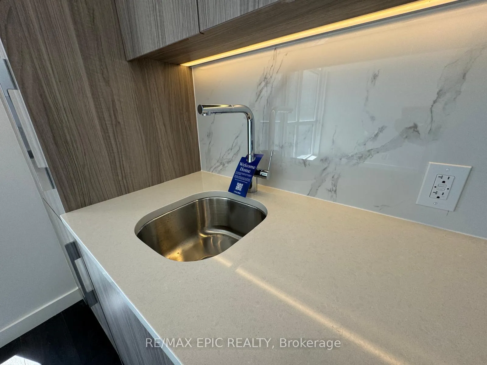 Photo 13 of Unit 3610, 38 Widmer Street, Toronto, Waterfront Communities — HOMEH
