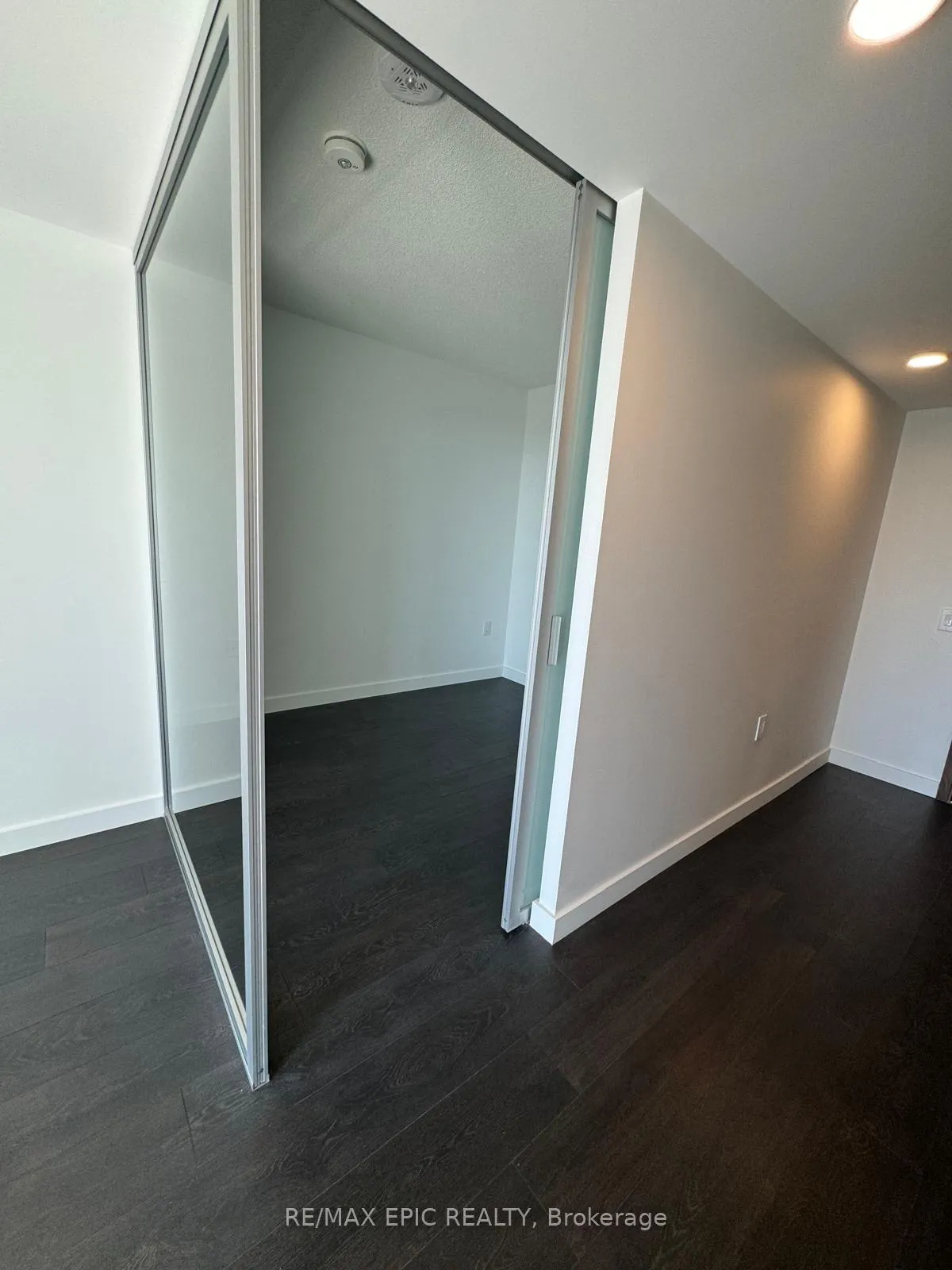 Photo 15 of Unit 3610, 38 Widmer Street, Toronto, Waterfront Communities — HOMEH