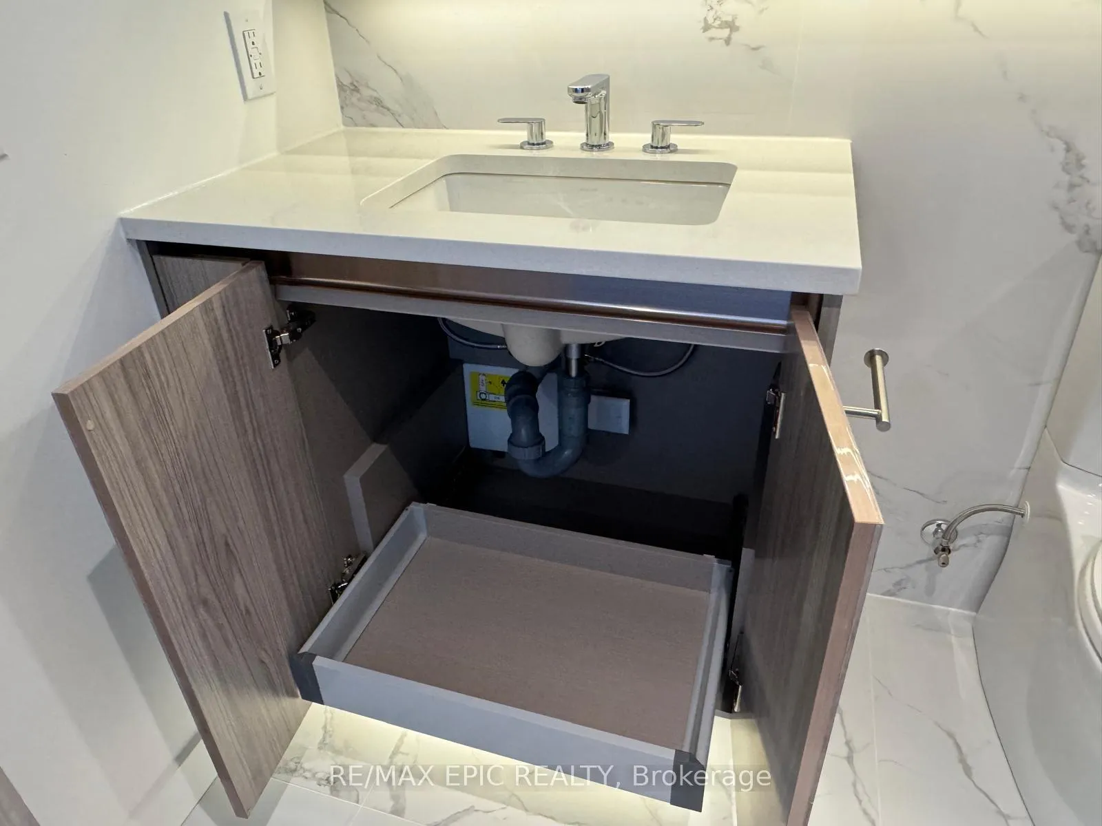 Photo 21 of Unit 3610, 38 Widmer Street, Toronto, Waterfront Communities — HOMEH
