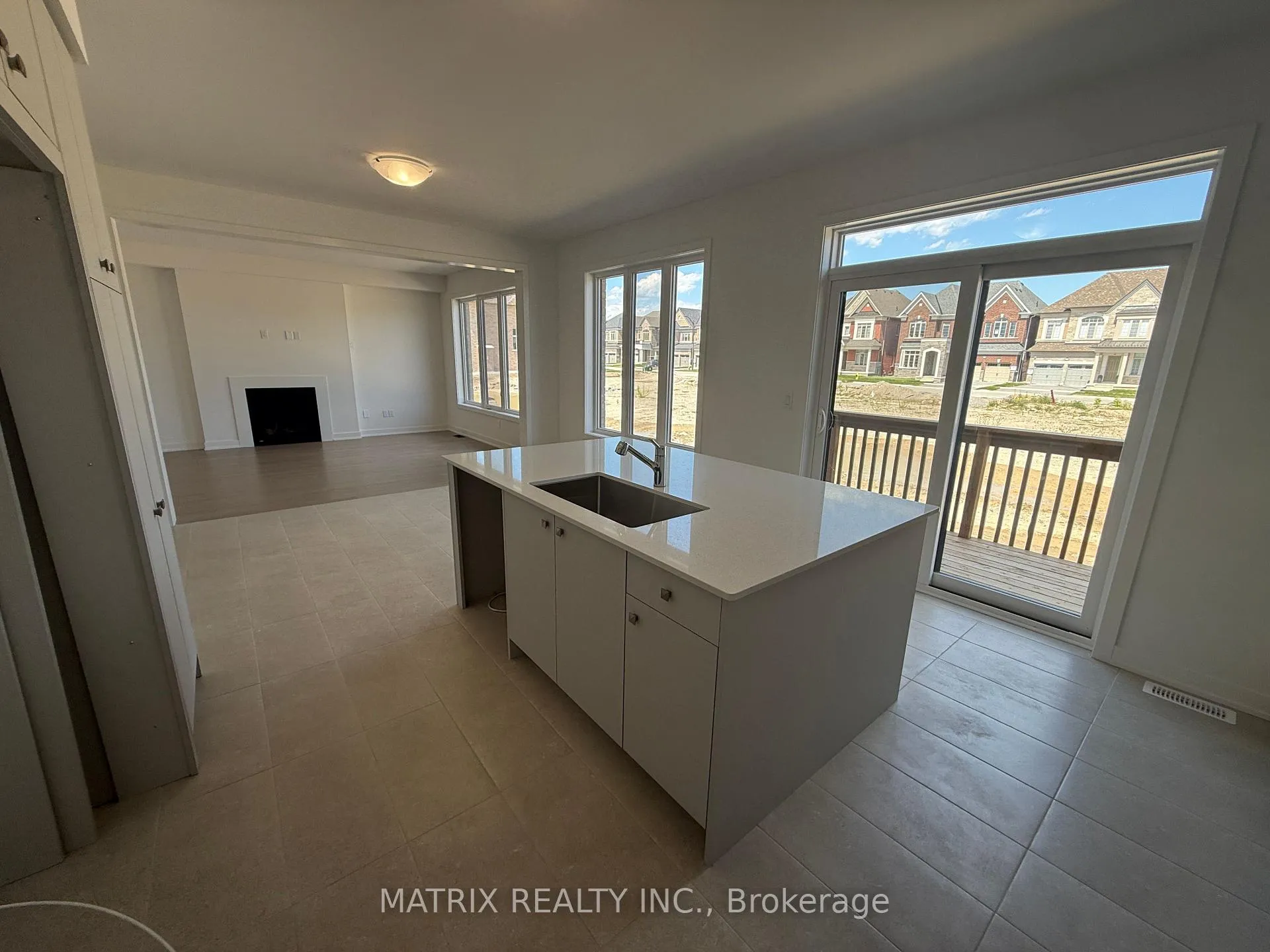 Photo 13 of 73 Pheasant Ridge Drive, Whitby, Rural Whitby — HOMEH