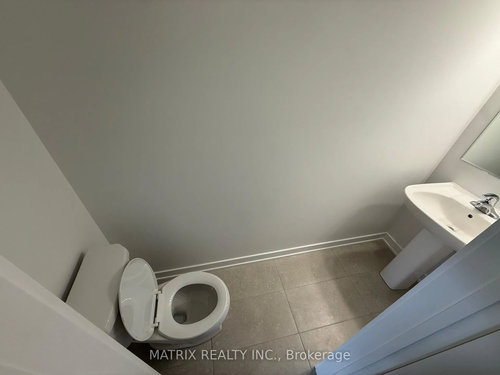 Photo 18 of 73 Pheasant Ridge Drive, Whitby, Rural Whitby — HOMEH