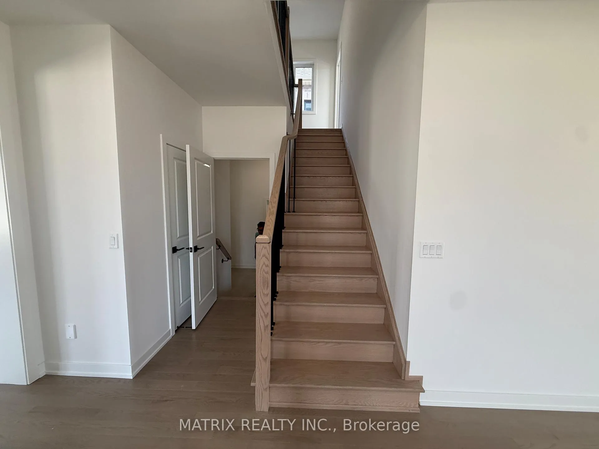 Photo 21 of 73 Pheasant Ridge Drive, Whitby, Rural Whitby — HOMEH
