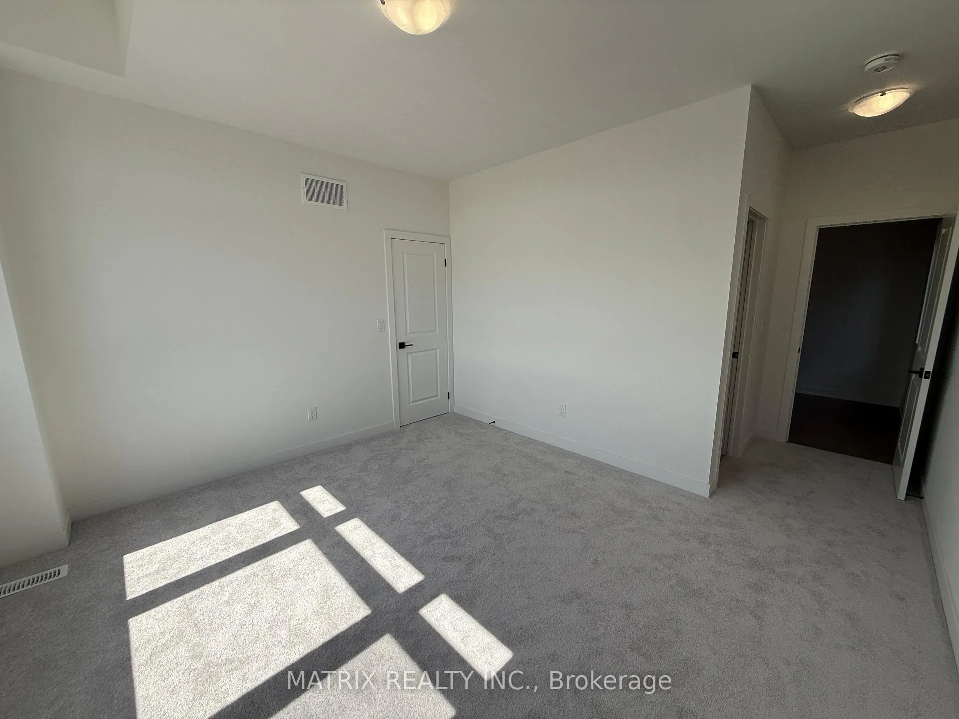 Photo 24 of 73 Pheasant Ridge Drive, Whitby, Rural Whitby — HOMEH