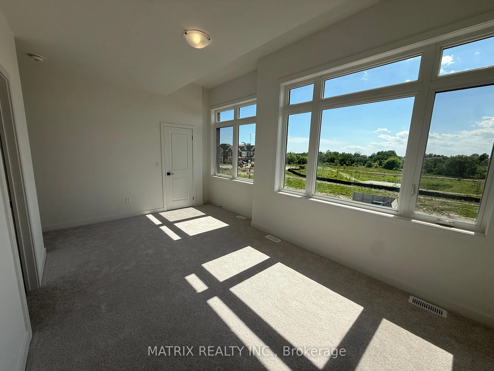 Photo 47 of 73 Pheasant Ridge Drive, Whitby, Rural Whitby — HOMEH