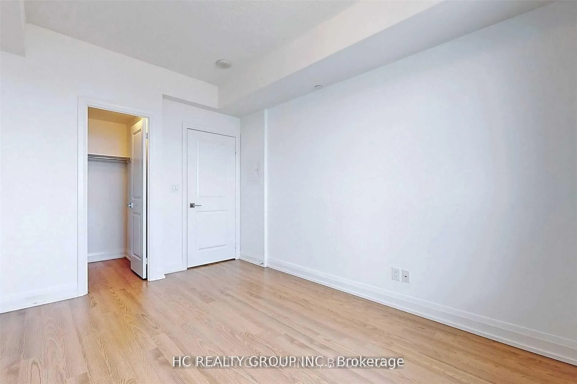 Photo 17 of Unit 2305, 7171 Yonge Street, Markham, Grandview — HOMEH