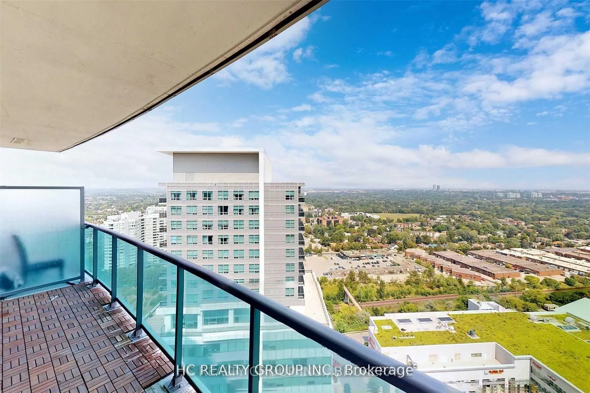 Photo 21 of Unit 2305, 7171 Yonge Street, Markham, Grandview — HOMEH