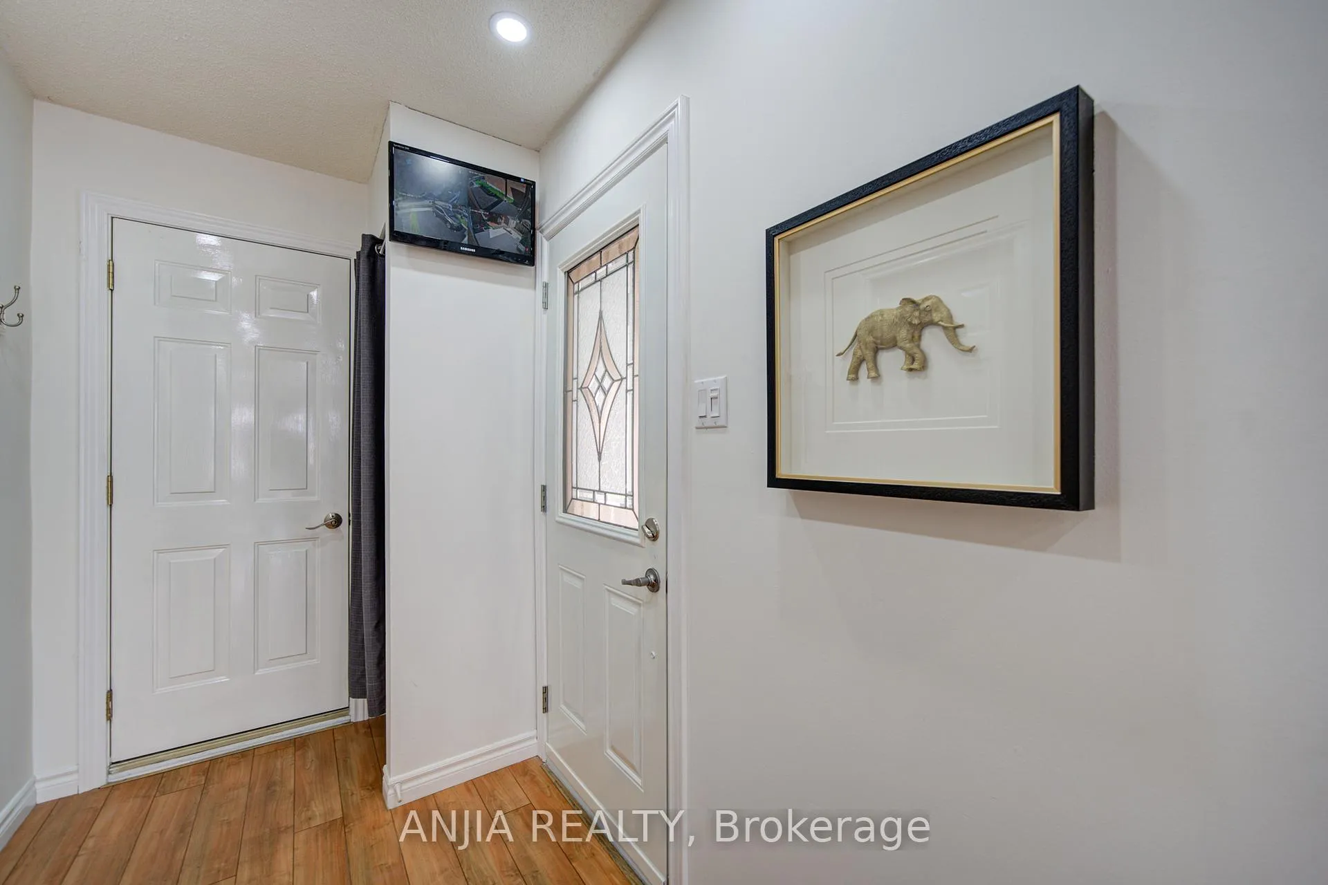 Photo 5 of 36 Ponymill Drive, Scarborough, Milliken — HOMEH