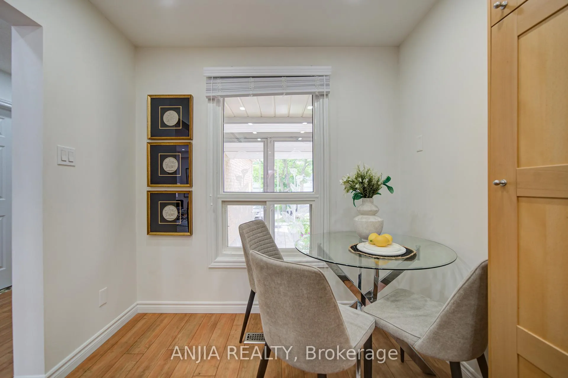 Photo 9 of 36 Ponymill Drive, Scarborough, Milliken — HOMEH