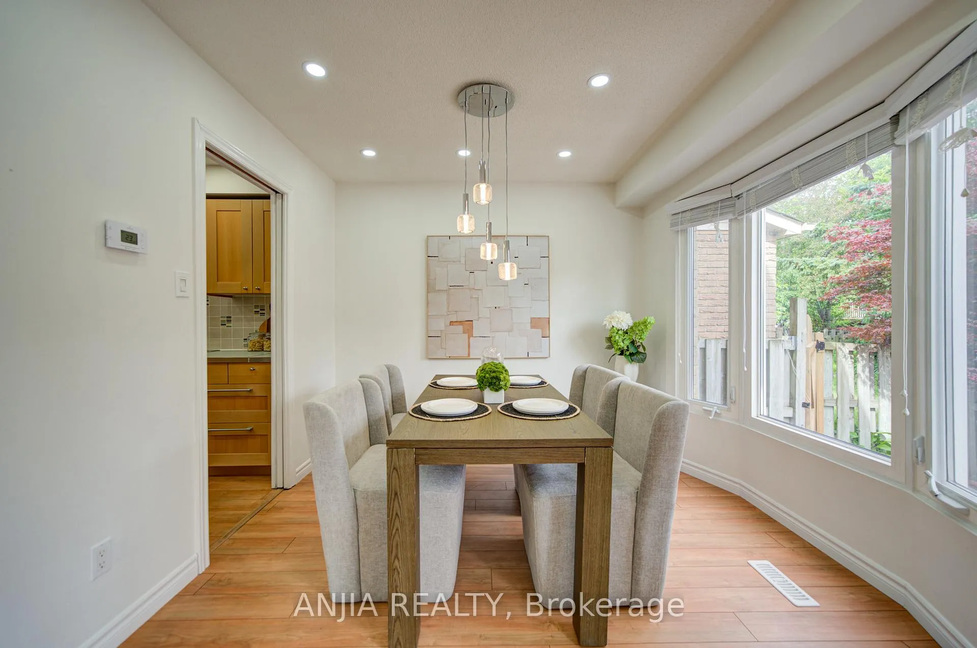 Photo 19 of 36 Ponymill Drive, Scarborough, Milliken — HOMEH