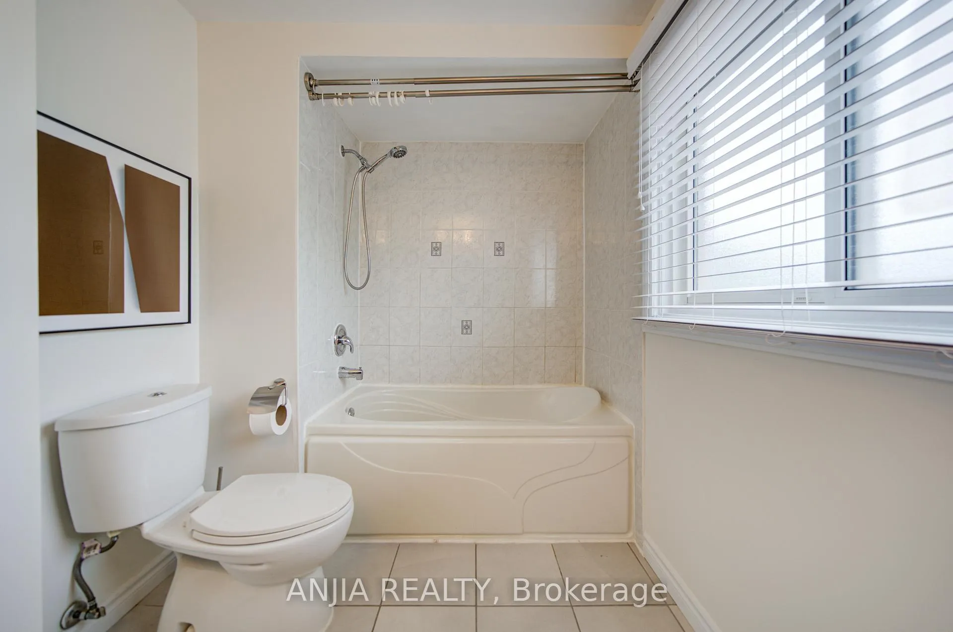Photo 36 of 36 Ponymill Drive, Scarborough, Milliken — HOMEH