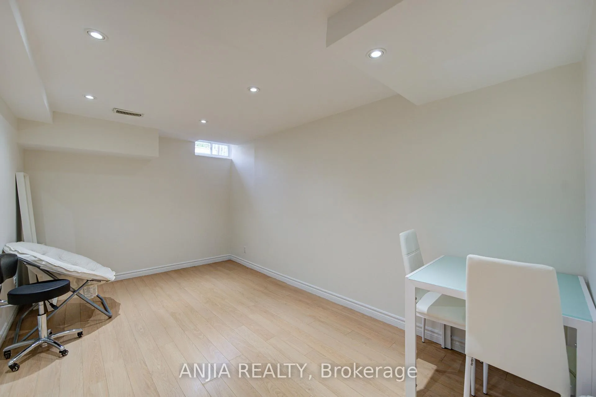 Photo 41 of 36 Ponymill Drive, Scarborough, Milliken — HOMEH