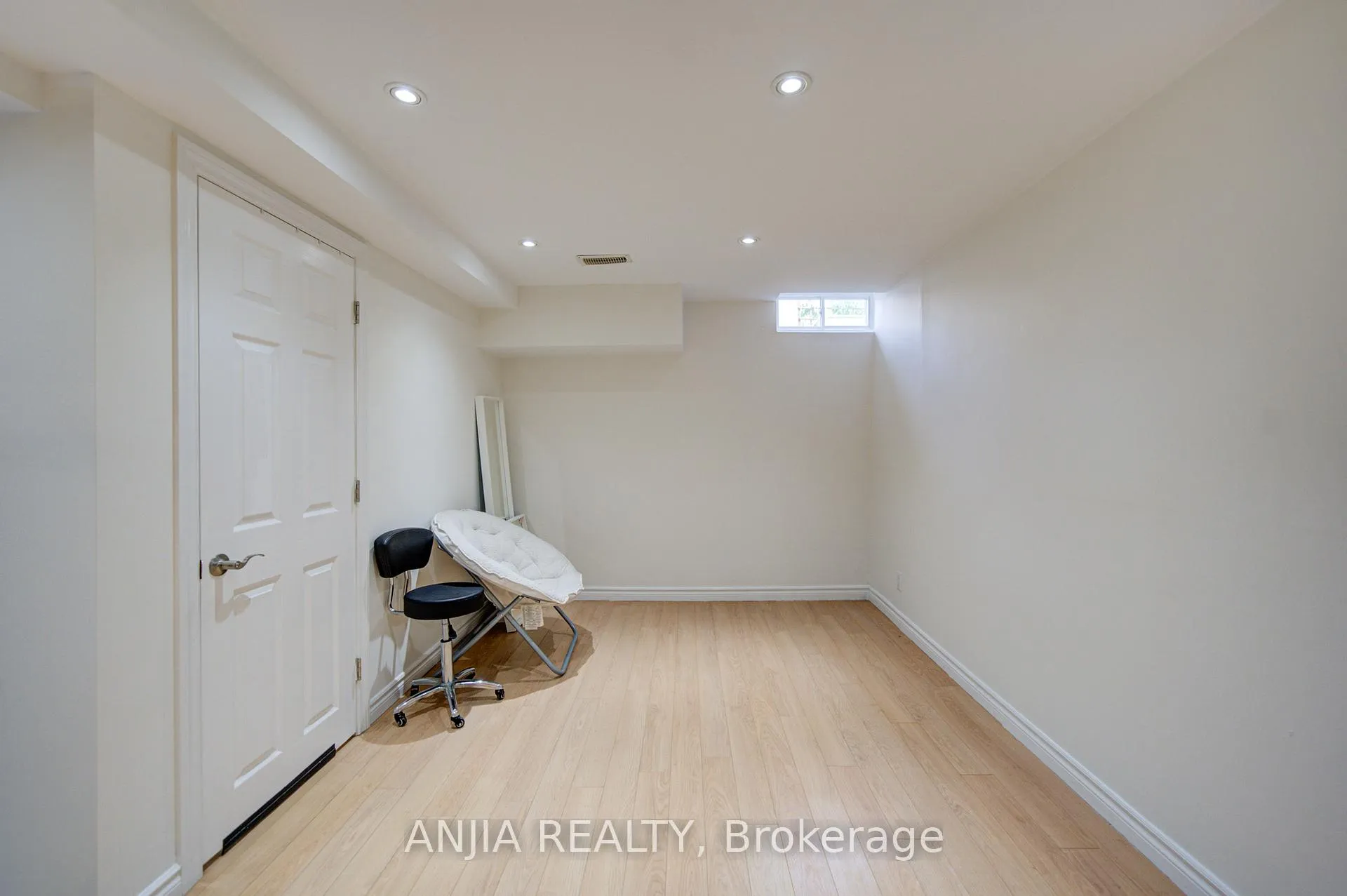 Photo 42 of 36 Ponymill Drive, Scarborough, Milliken — HOMEH
