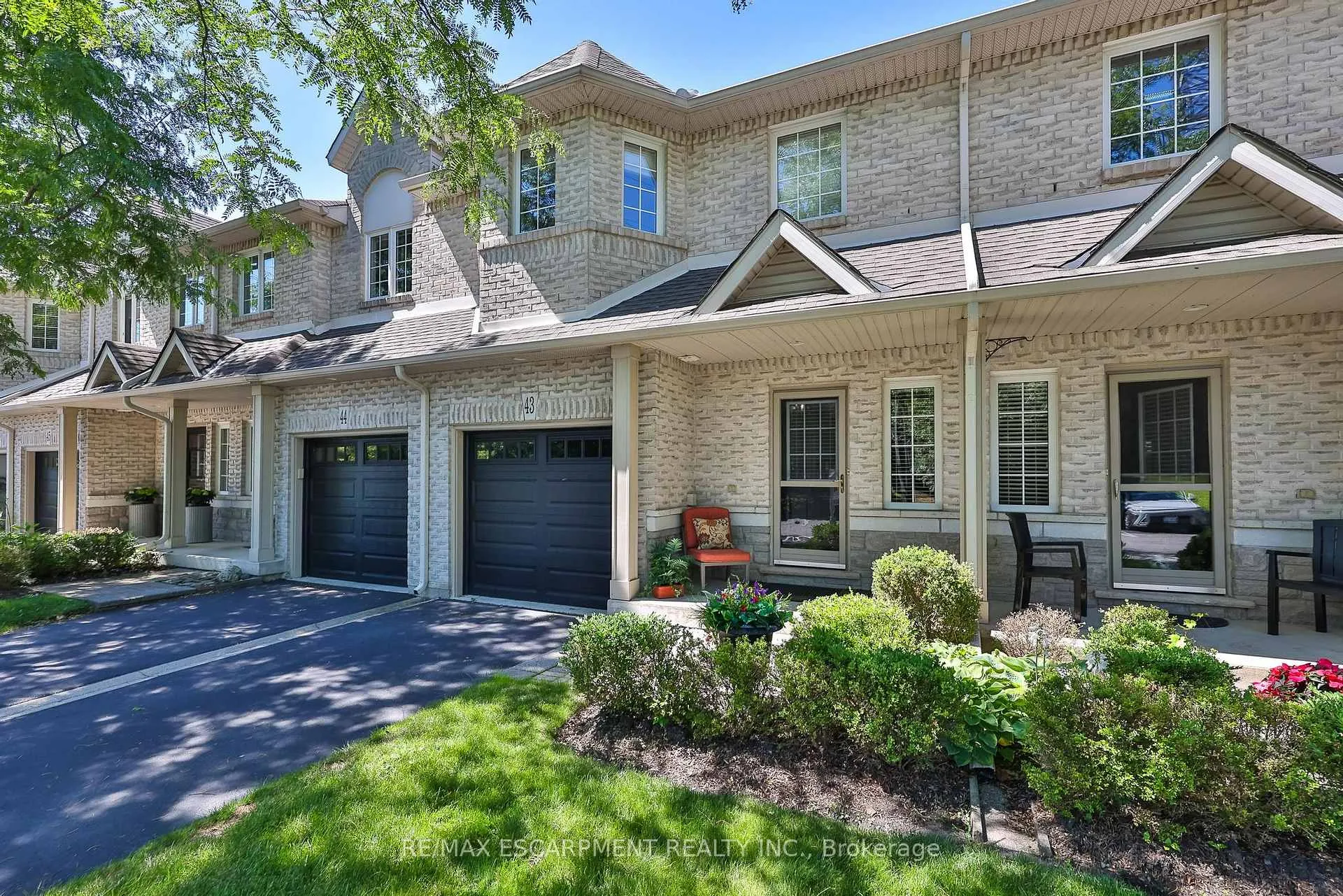 Photo 2 of Unit 43, 1375 Stephenson Drive, Burlington, Brant — HOMEH