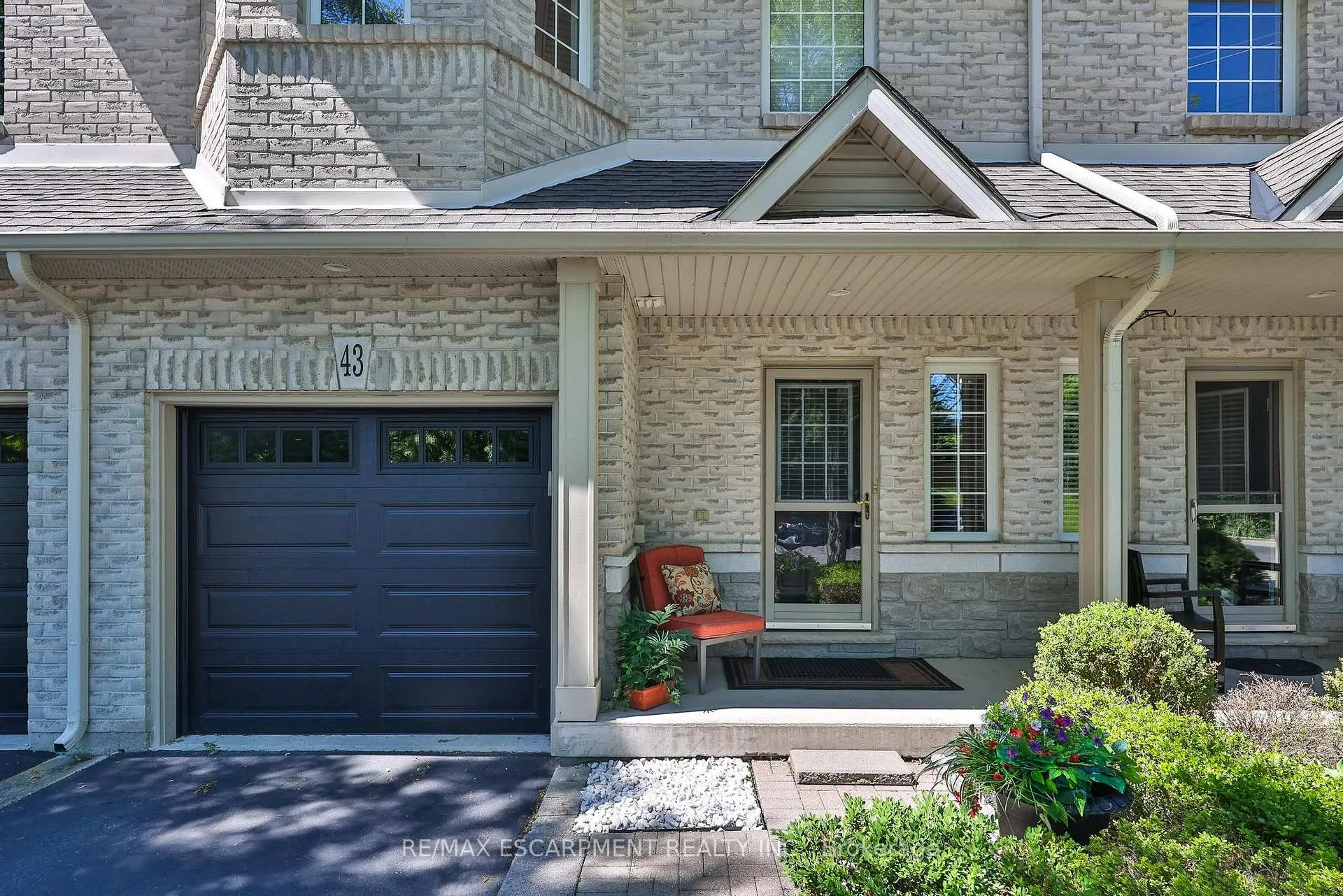 Photo 3 of Unit 43, 1375 Stephenson Drive, Burlington, Brant — HOMEH
