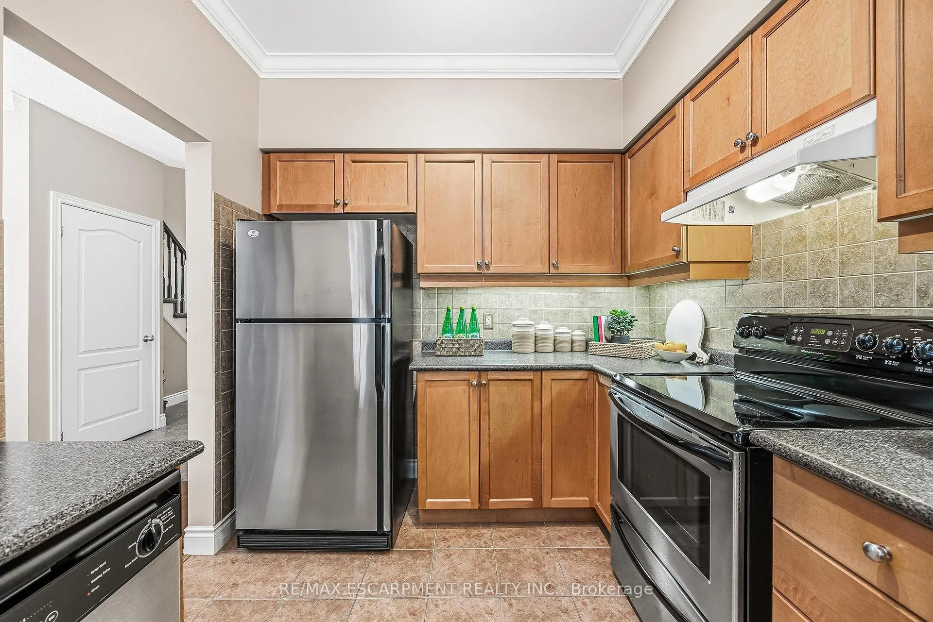 Photo 23 of Unit 43, 1375 Stephenson Drive, Burlington, Brant — HOMEH