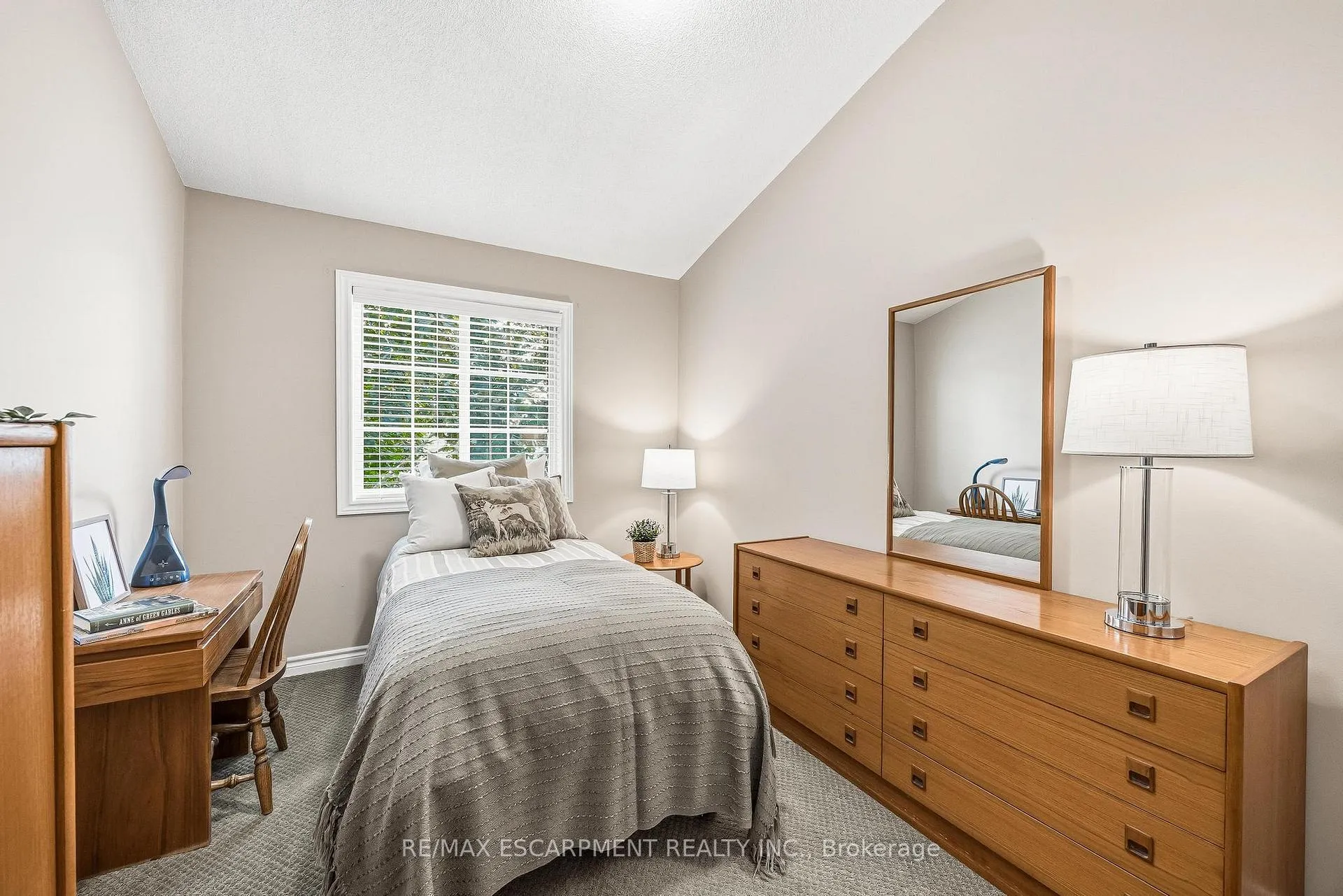 Photo 33 of Unit 43, 1375 Stephenson Drive, Burlington, Brant — HOMEH
