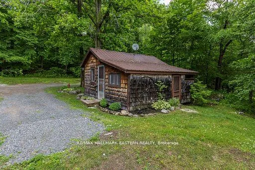 Photo 23 of 504 Pine Point Lane, Madoc — HOMEH