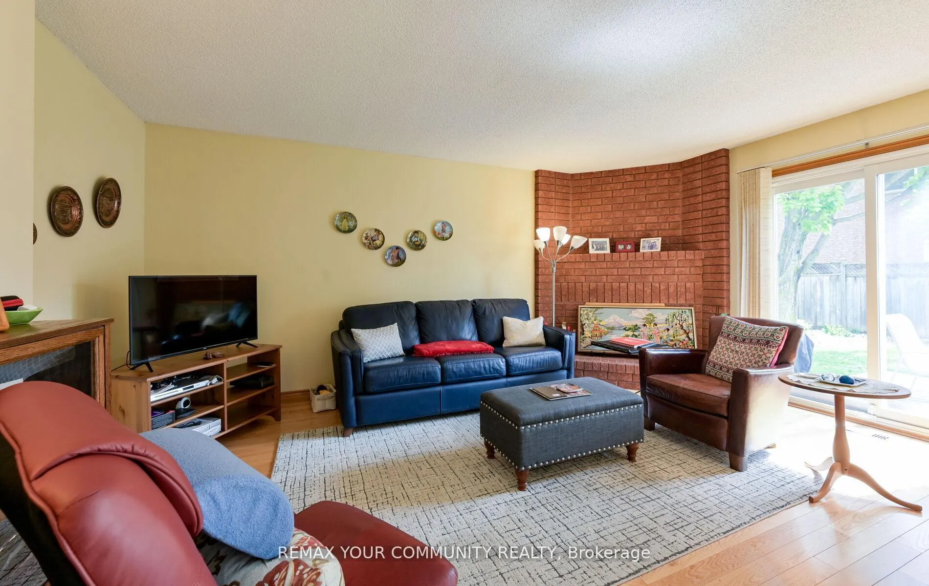 Photo 11 of 2 Ballard Crescent, Newmarket, Armitage — HOMEH