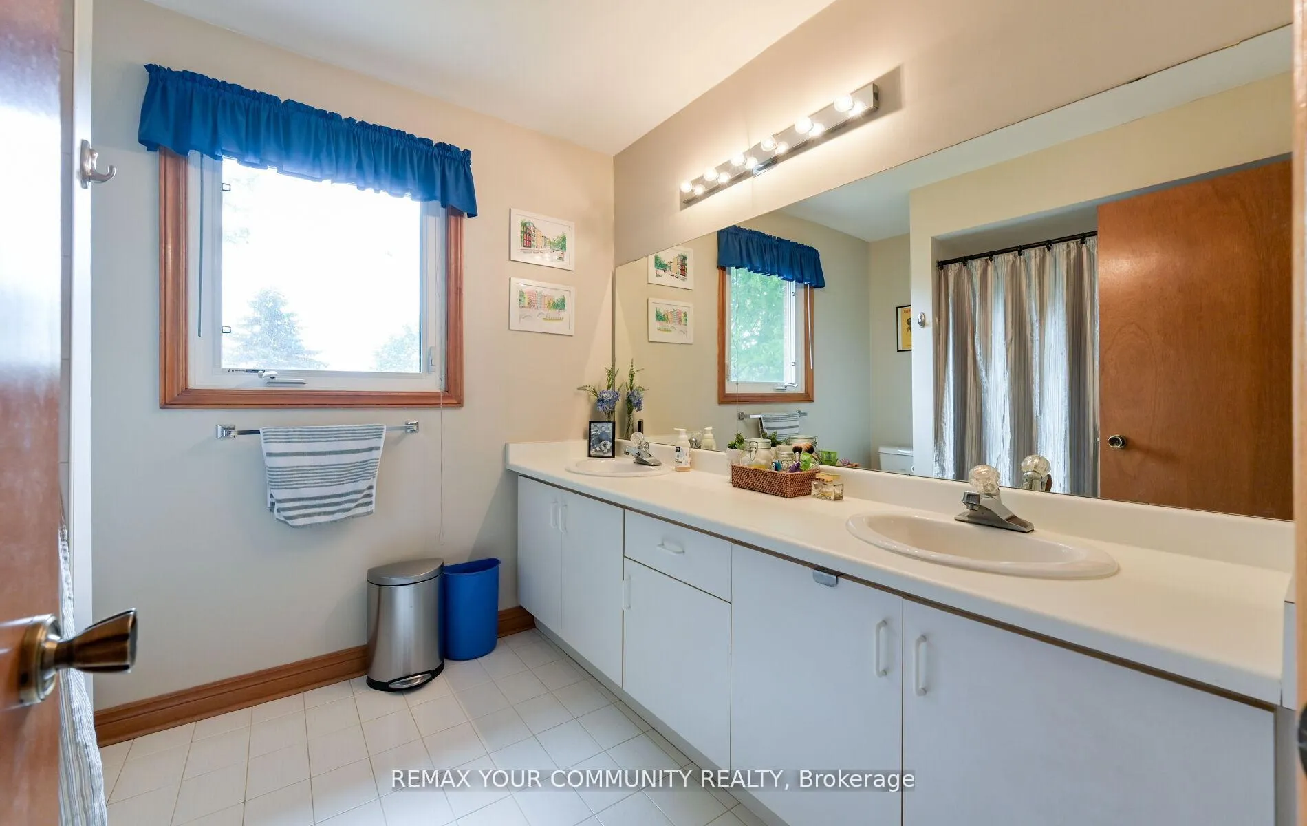 Photo 19 of 2 Ballard Crescent, Newmarket, Armitage — HOMEH