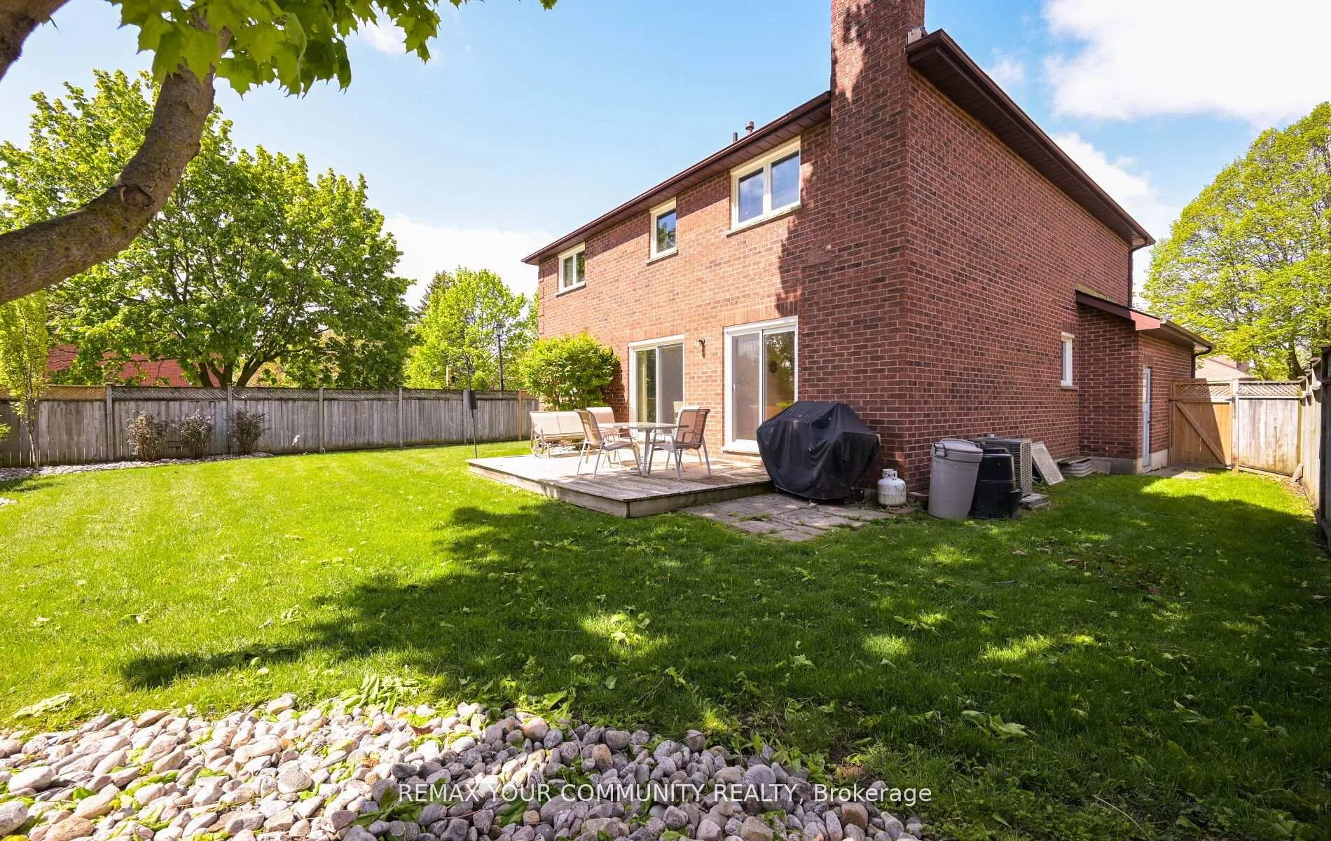 Photo 22 of 2 Ballard Crescent, Newmarket, Armitage — HOMEH