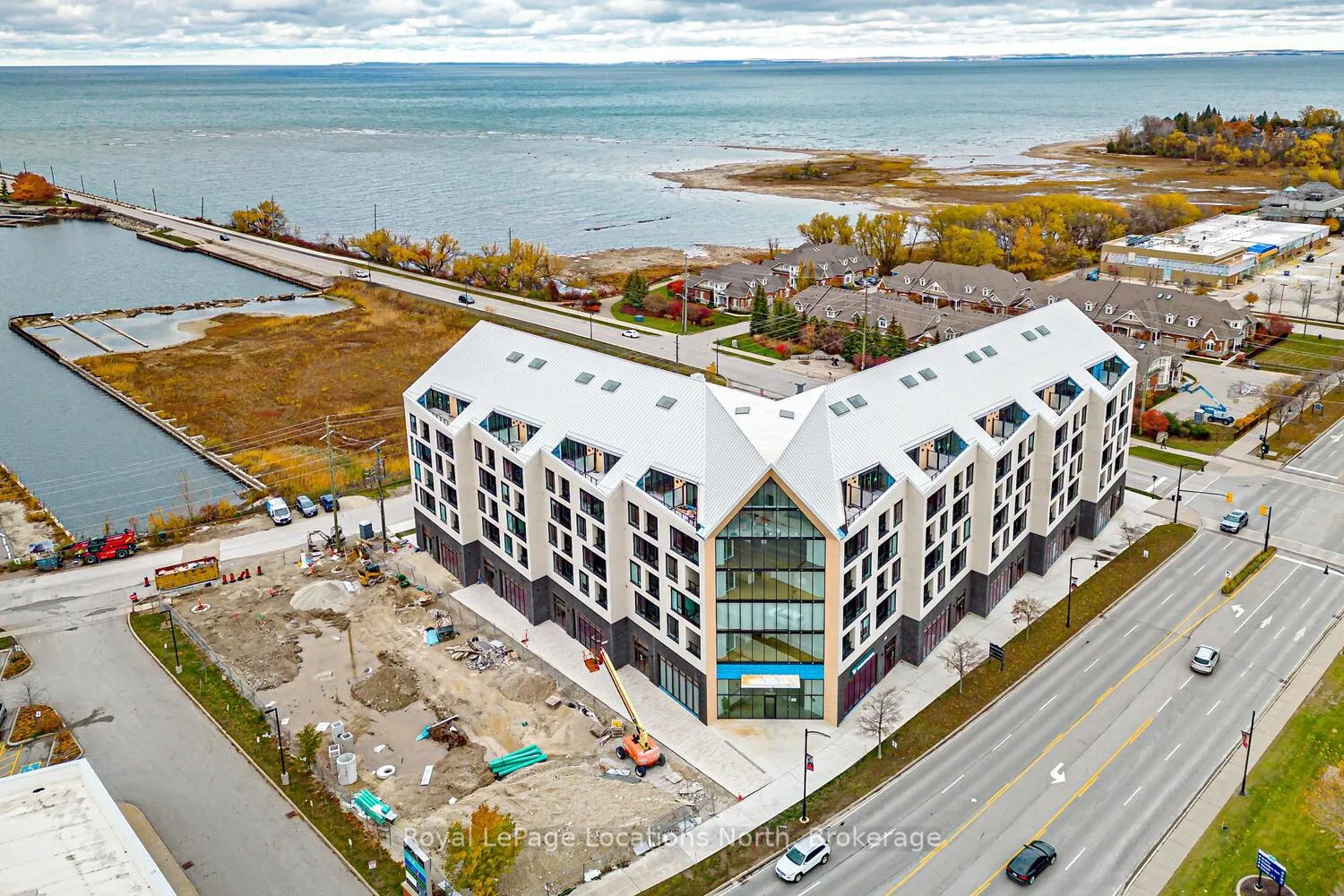 Photo 1 of Unit 603, 31 Huron Street, Collingwood — HOMEH