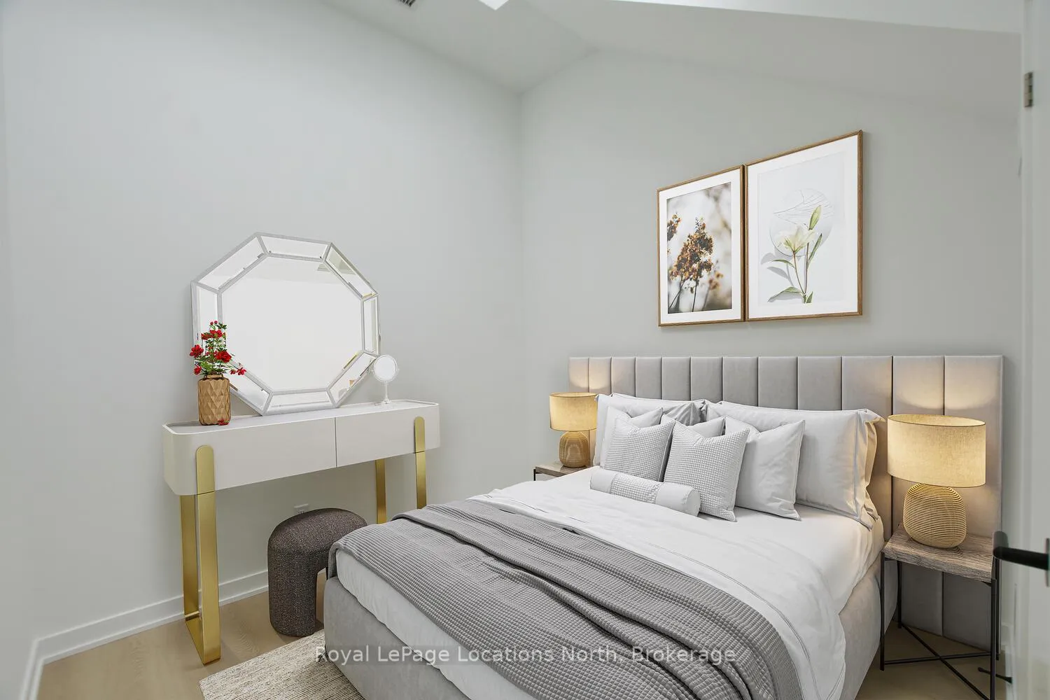 Photo 31 of Unit 603, 31 Huron Street, Collingwood — HOMEH