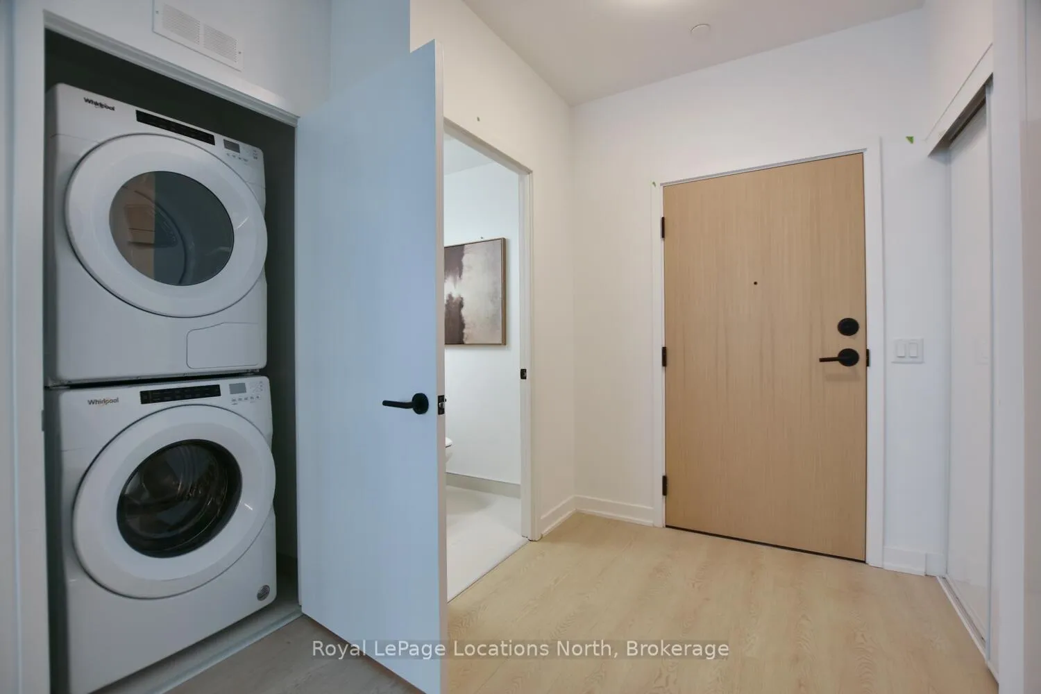 Photo 34 of Unit 603, 31 Huron Street, Collingwood — HOMEH