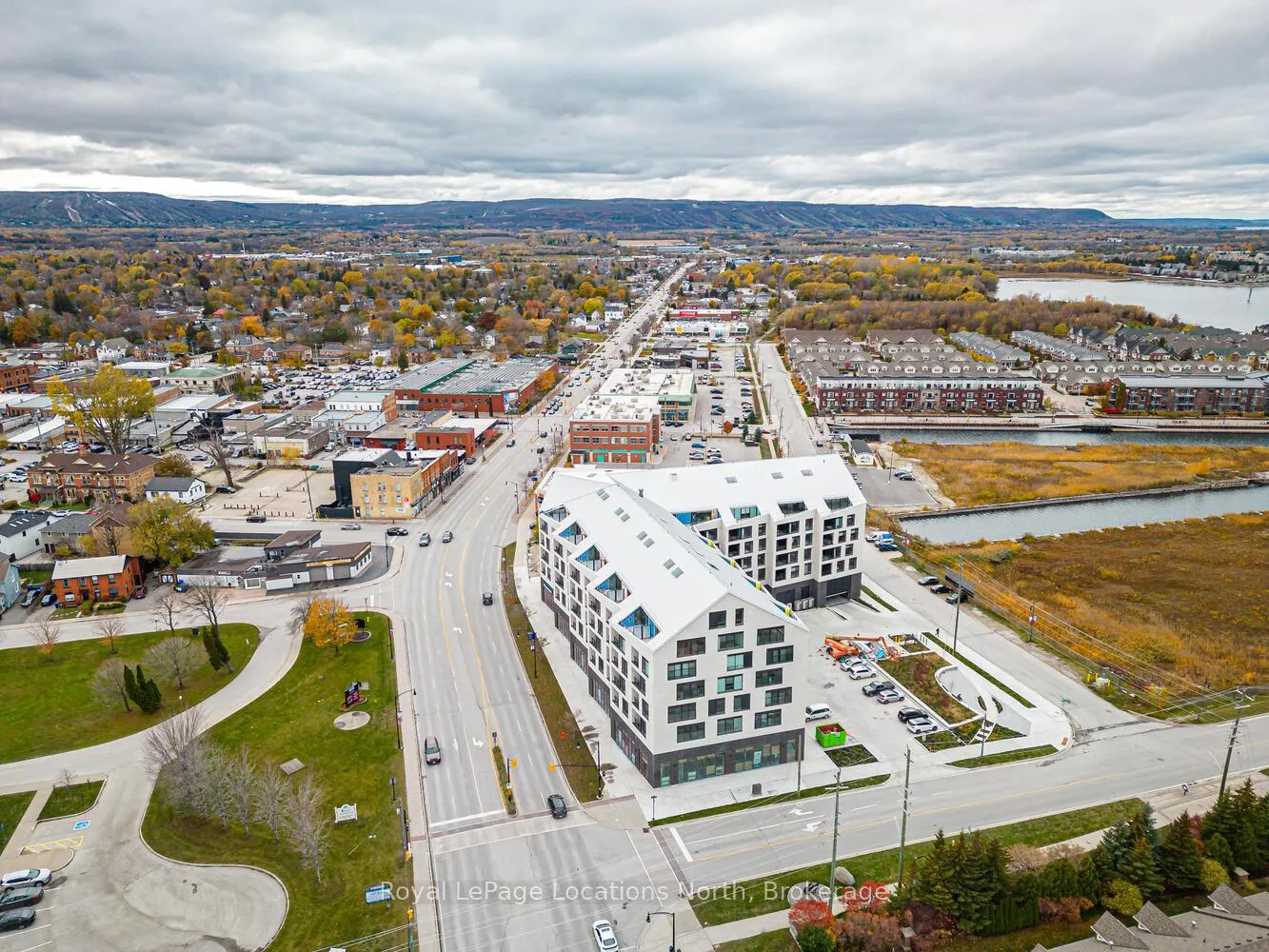 Photo 46 of Unit 603, 31 Huron Street, Collingwood — HOMEH