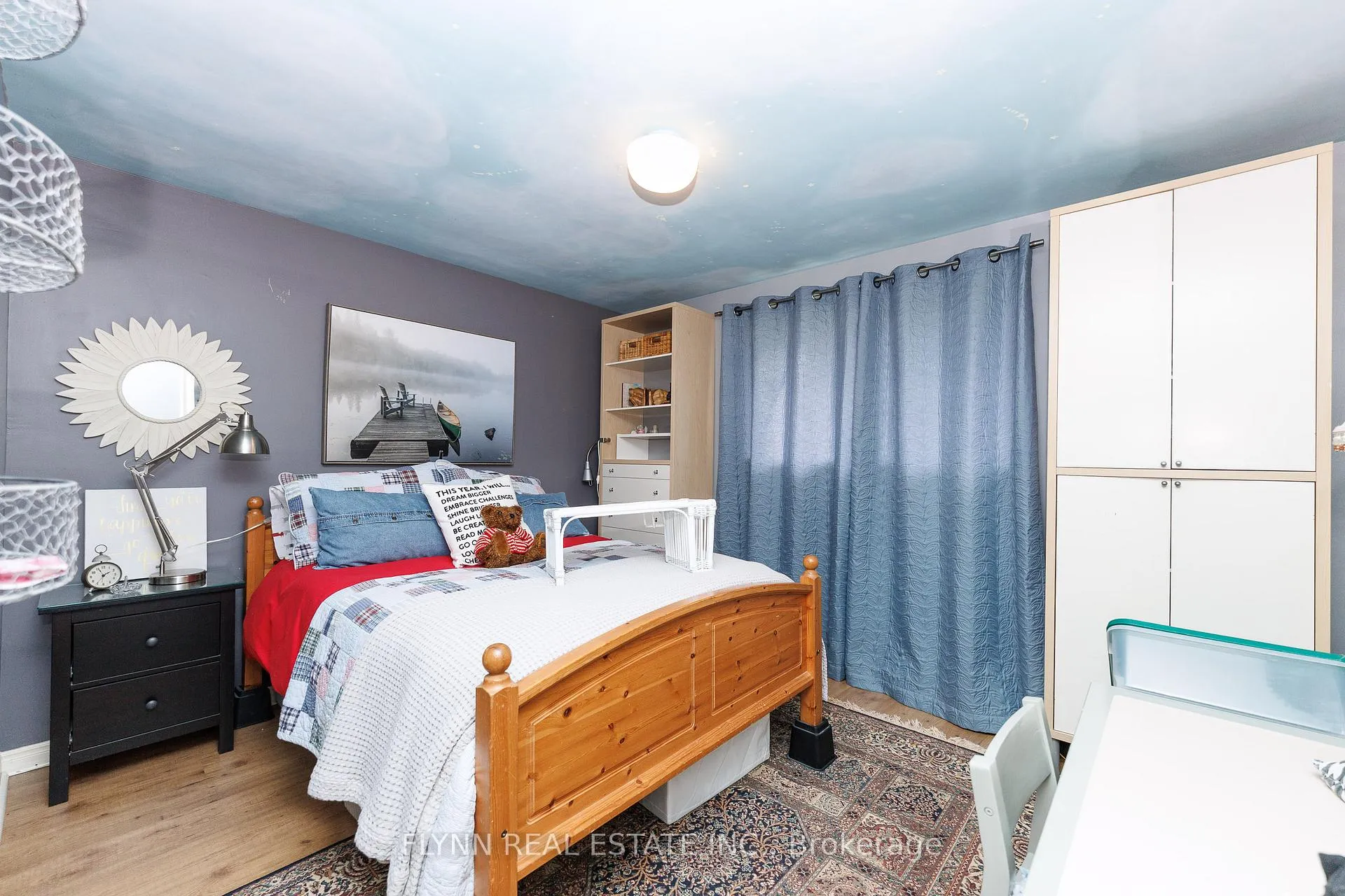 Photo 11 of 33 Adel Drive, St. Catharines, Carlton/Bunting — HOMEH