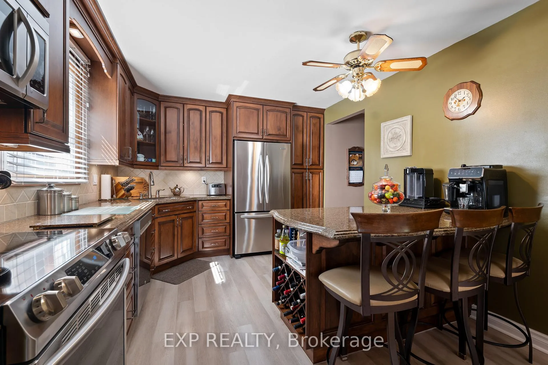 Photo 13 of 38 Capri Street, Thorold, Confederation Heights — HOMEH