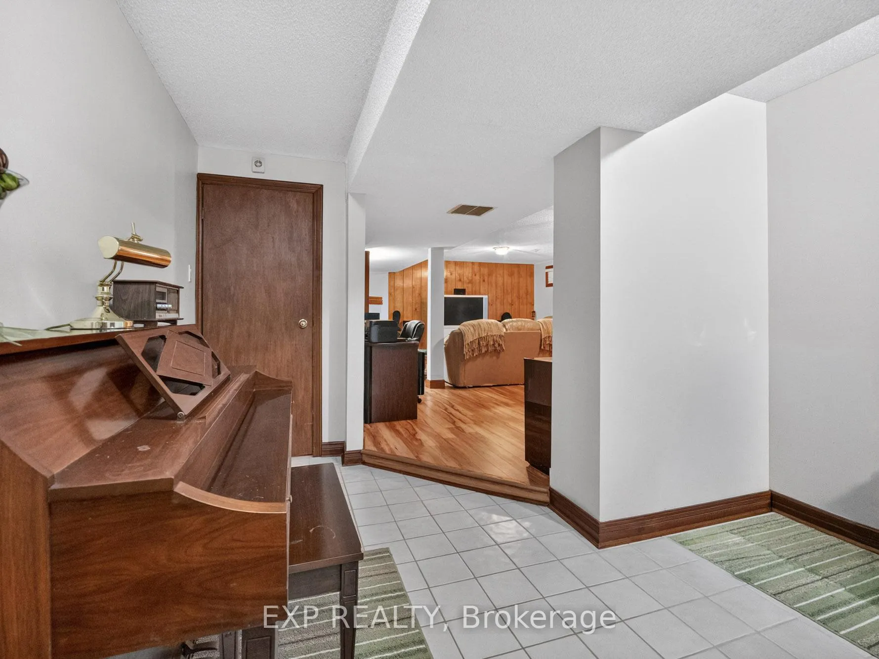 Photo 31 of 38 Capri Street, Thorold, Confederation Heights — HOMEH