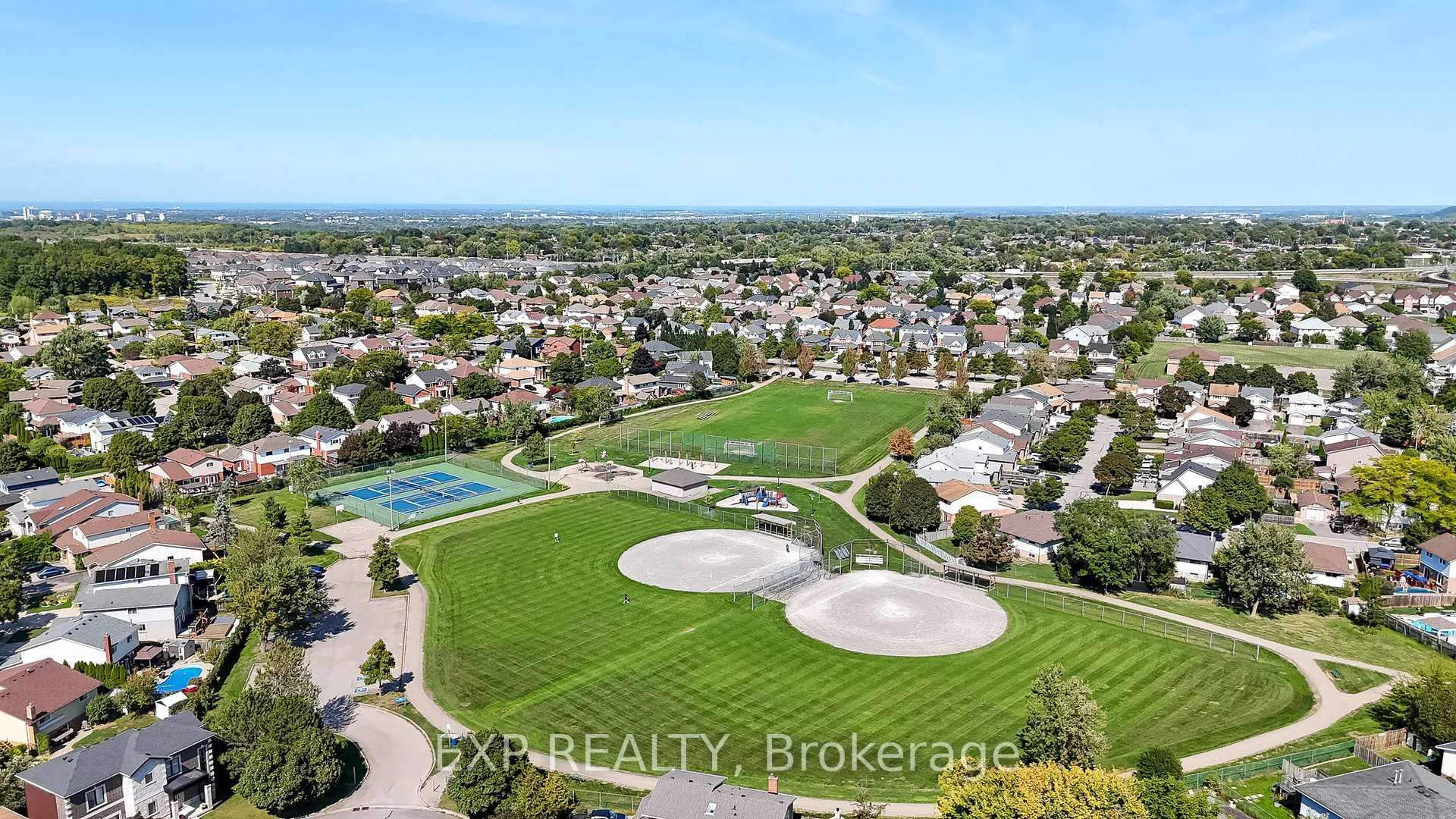 Photo 46 of 38 Capri Street, Thorold, Confederation Heights — HOMEH