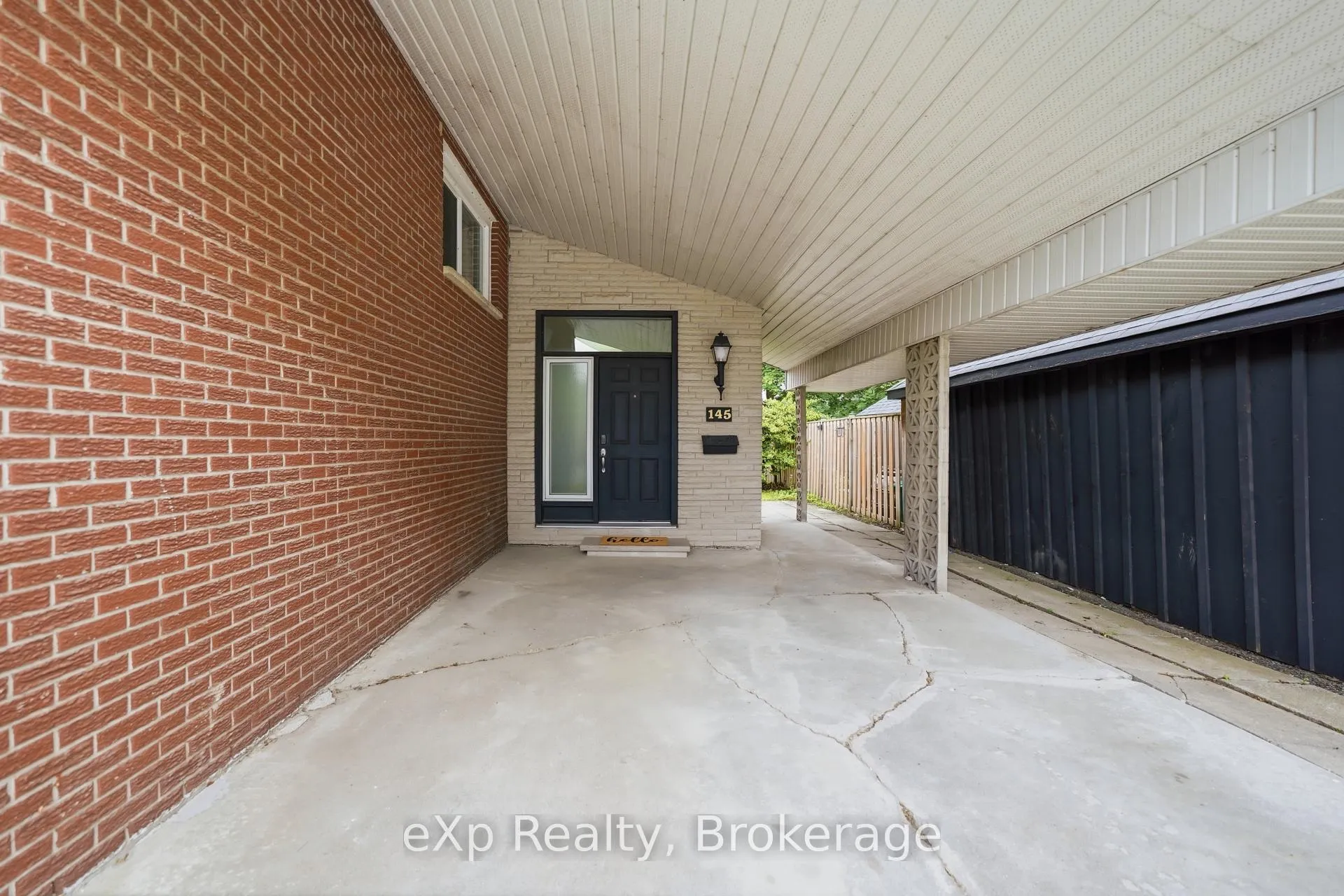 Photo 3 of 145 Queen Street, Belleville, Belleville Ward — HOMEH