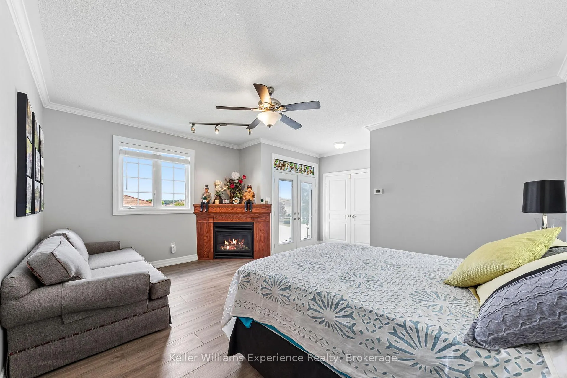 Photo 8 of 378 Aberdeen Boulevard, Midland — HOMEH