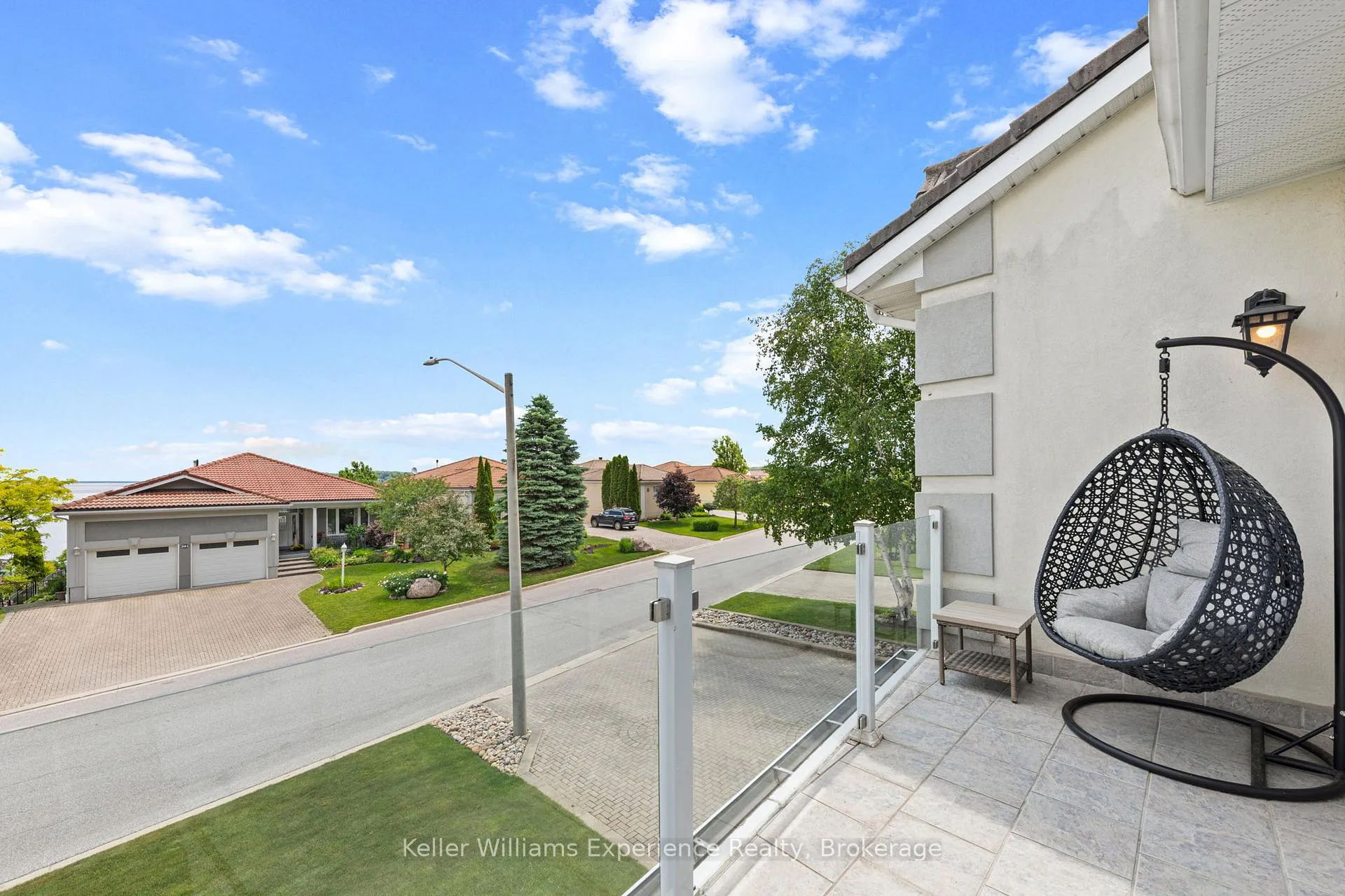 Photo 12 of 378 Aberdeen Boulevard, Midland — HOMEH