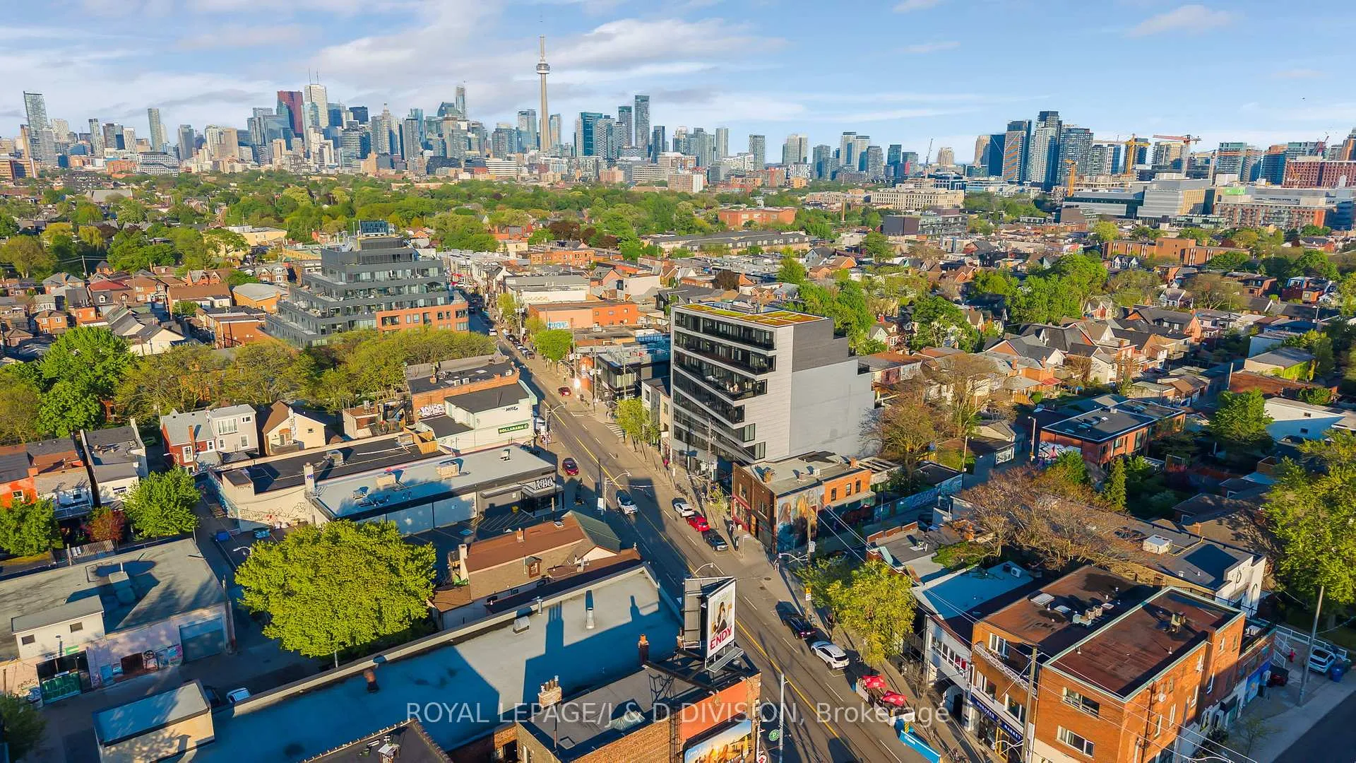 Photo 20 of Unit 405, 1239 Dundas Street W, Toronto, Trinity-Bellwoods — HOMEH