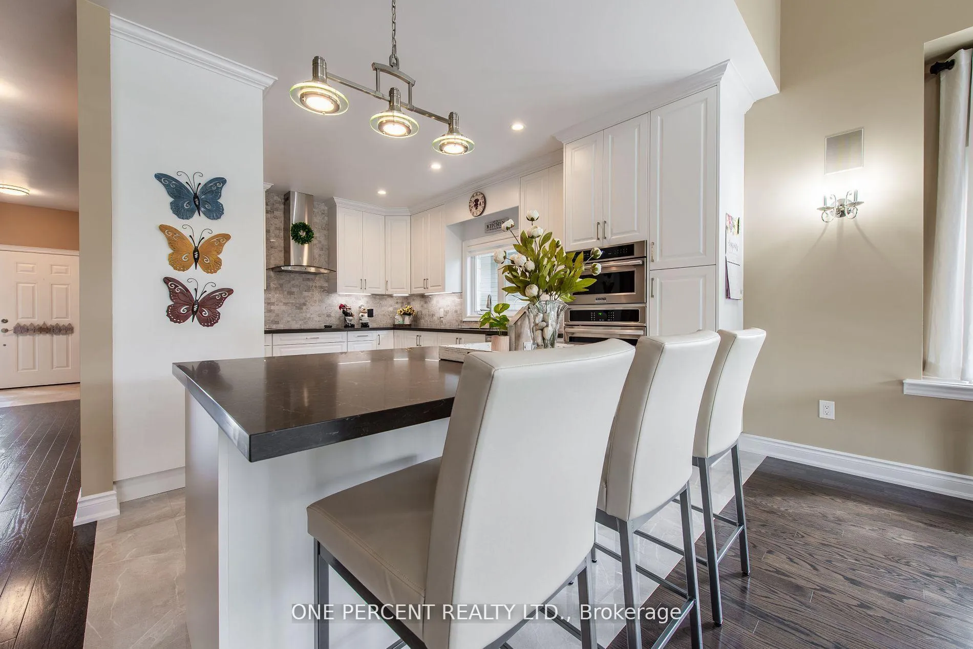 Photo 8 of Unit 105, 200 Kingfisher Drive, Mono, Rural Mono — HOMEH