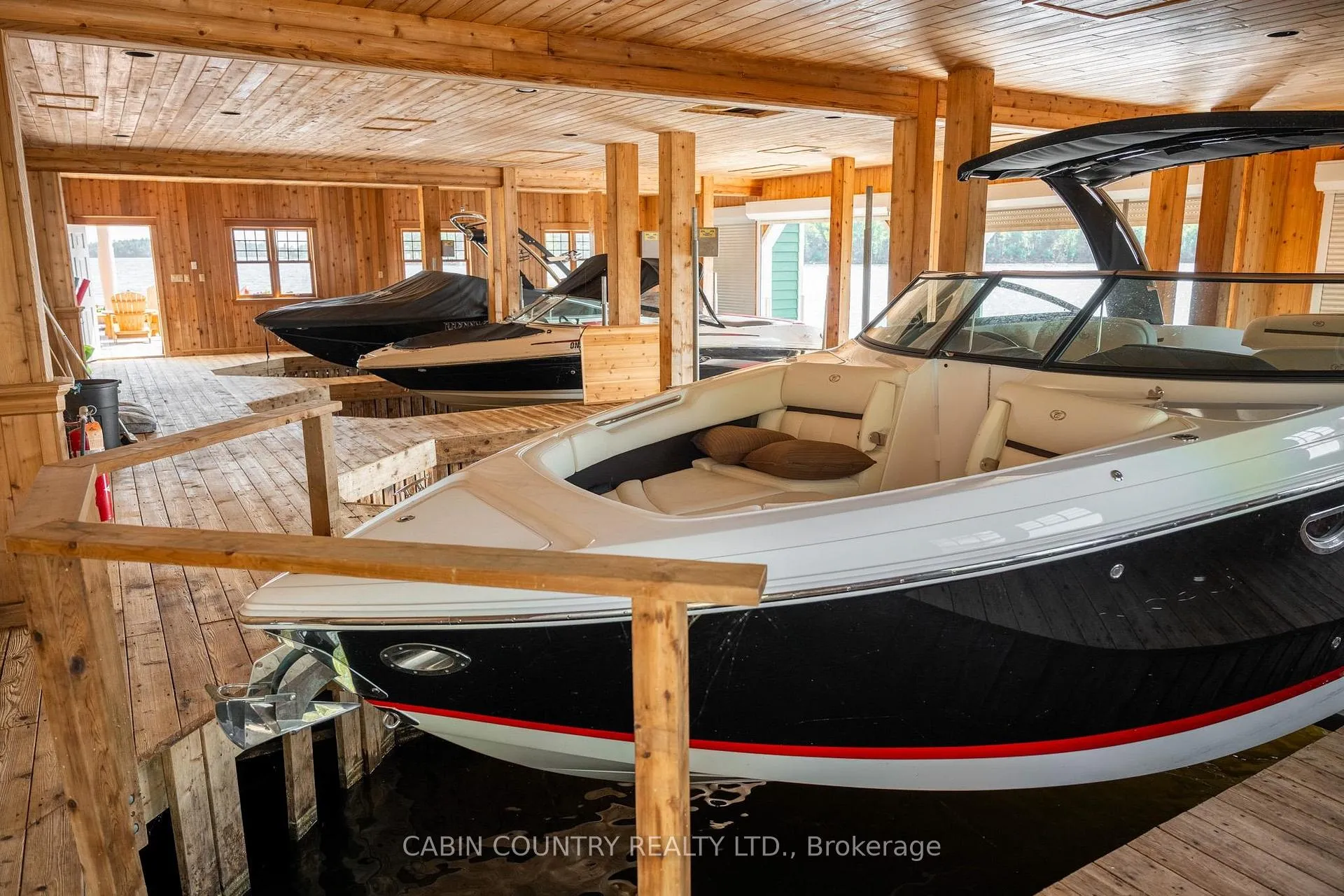 Photo 20 of 295P Rogers Island, Kenora Remote Area, Lake of the Woods North — HOMEH