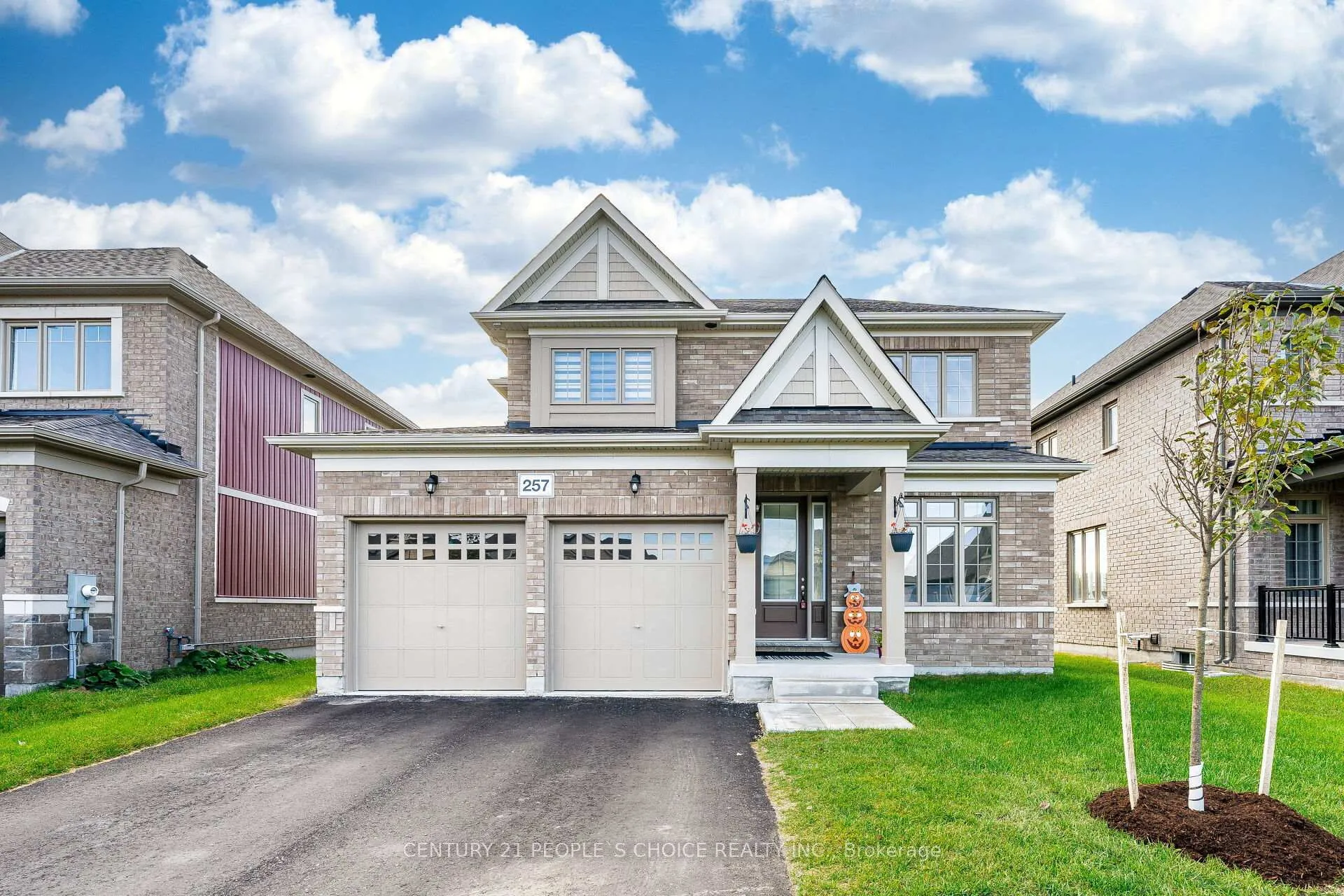 Photo 1 of 257 Duncan Street, Clearview, Stayner — HOMEH
