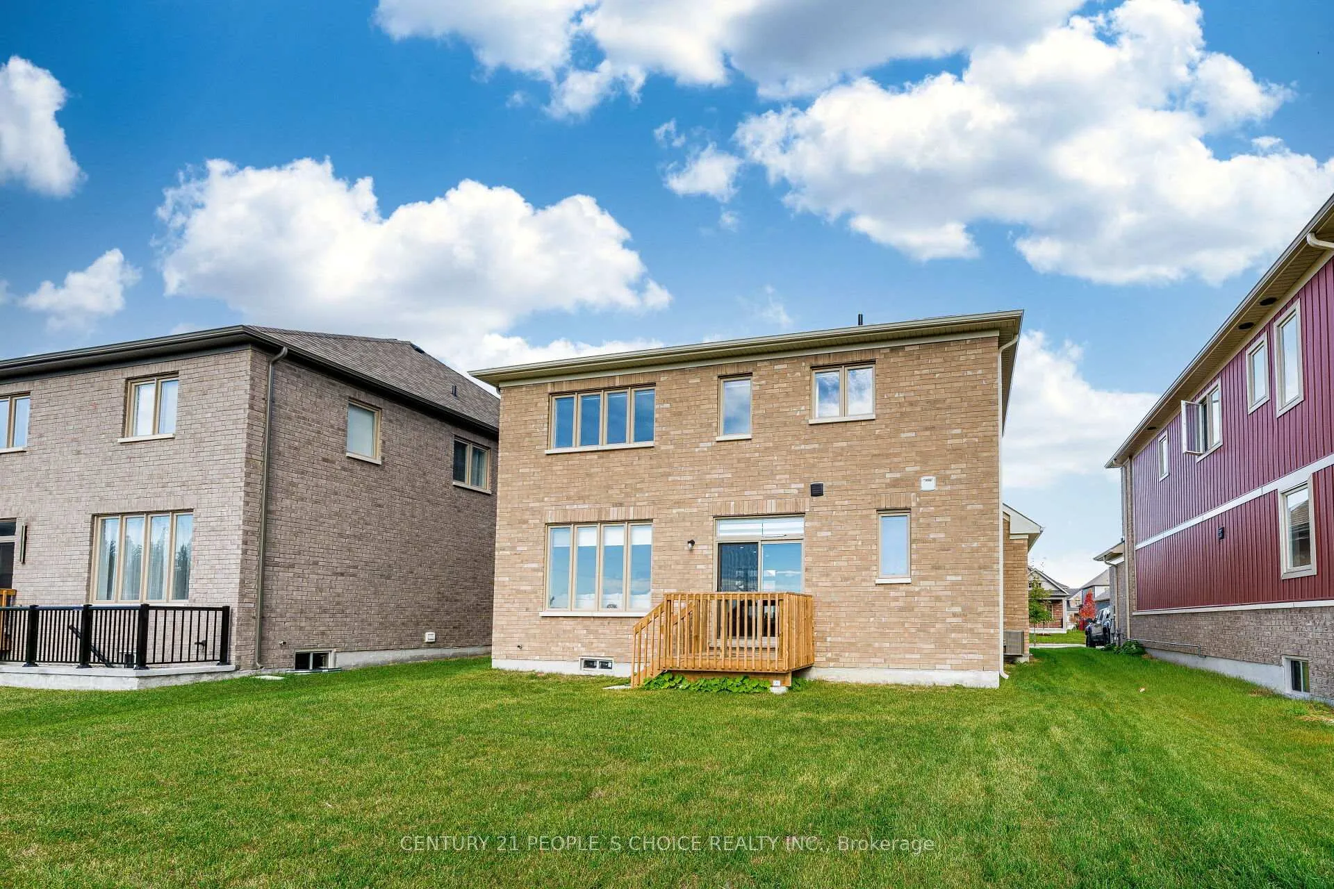 Photo 32 of 257 Duncan Street, Clearview, Stayner — HOMEH