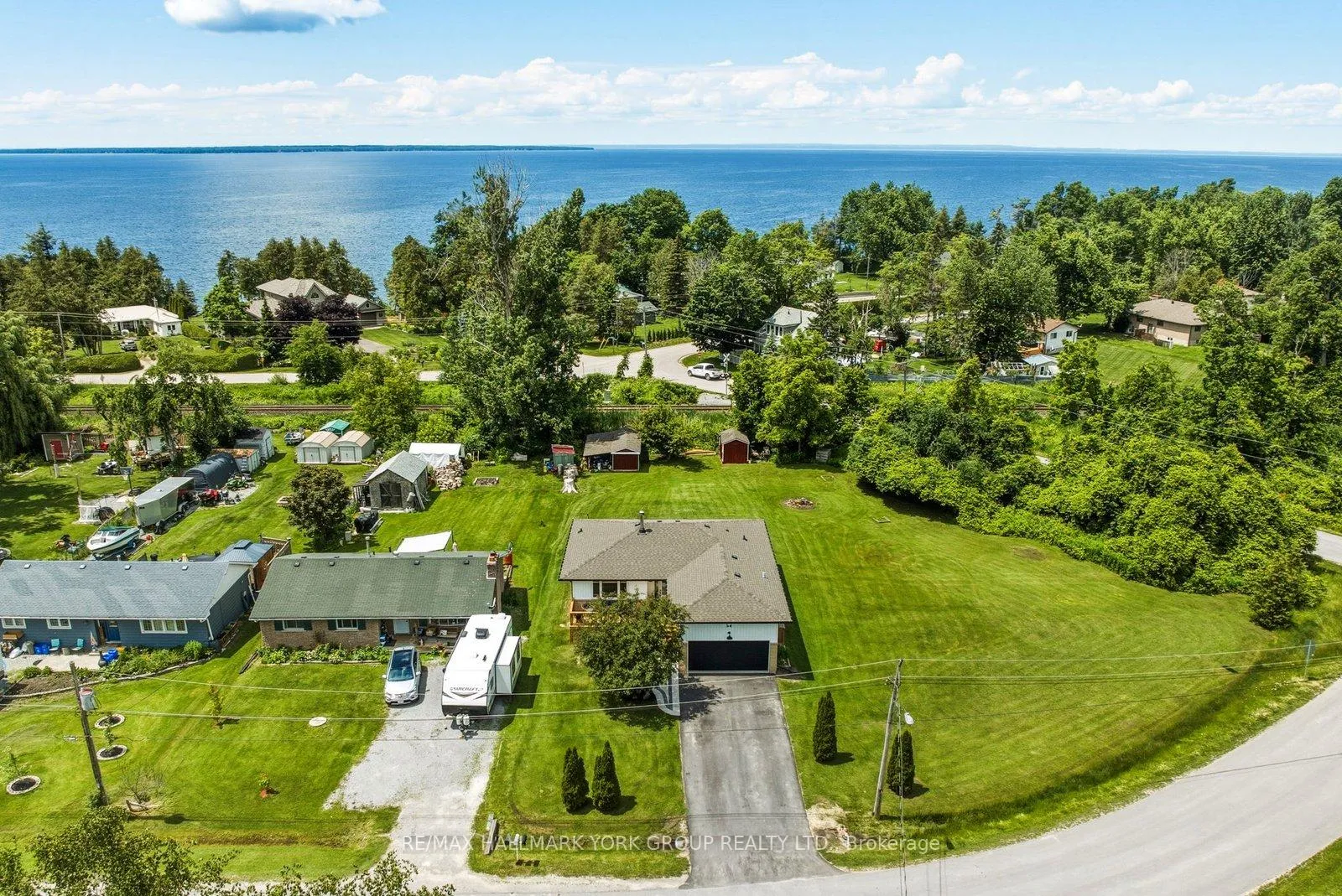 Photo 2 of 54 Twmarc Avenue, Brock, Rural Brock — HOMEH