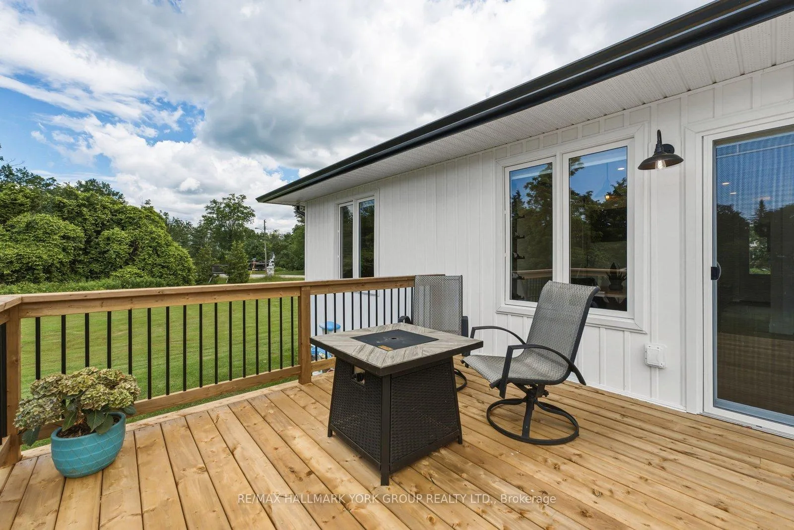 Photo 41 of 54 Twmarc Avenue, Brock, Rural Brock — HOMEH