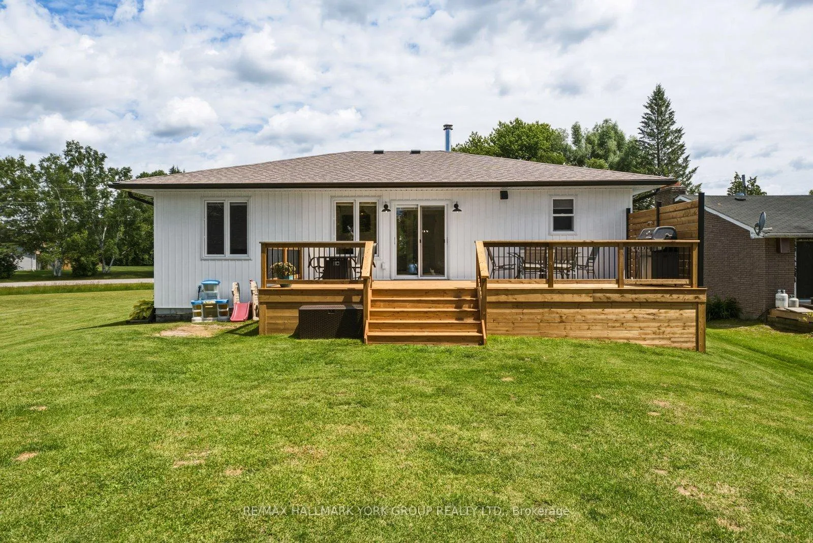 Photo 43 of 54 Twmarc Avenue, Brock, Rural Brock — HOMEH