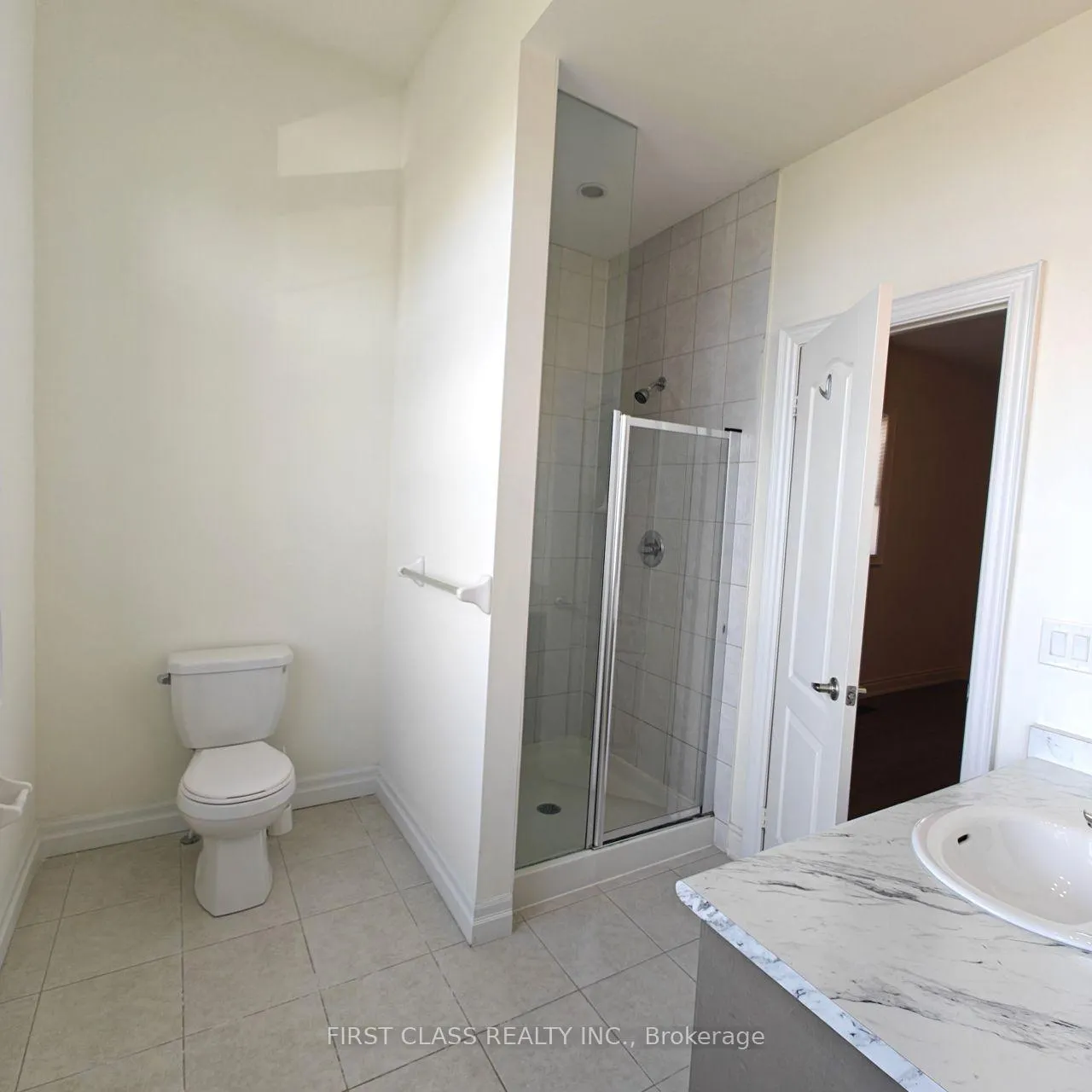 Photo 14 of 1538 Devine Point, Milton, Ford — HOMEH