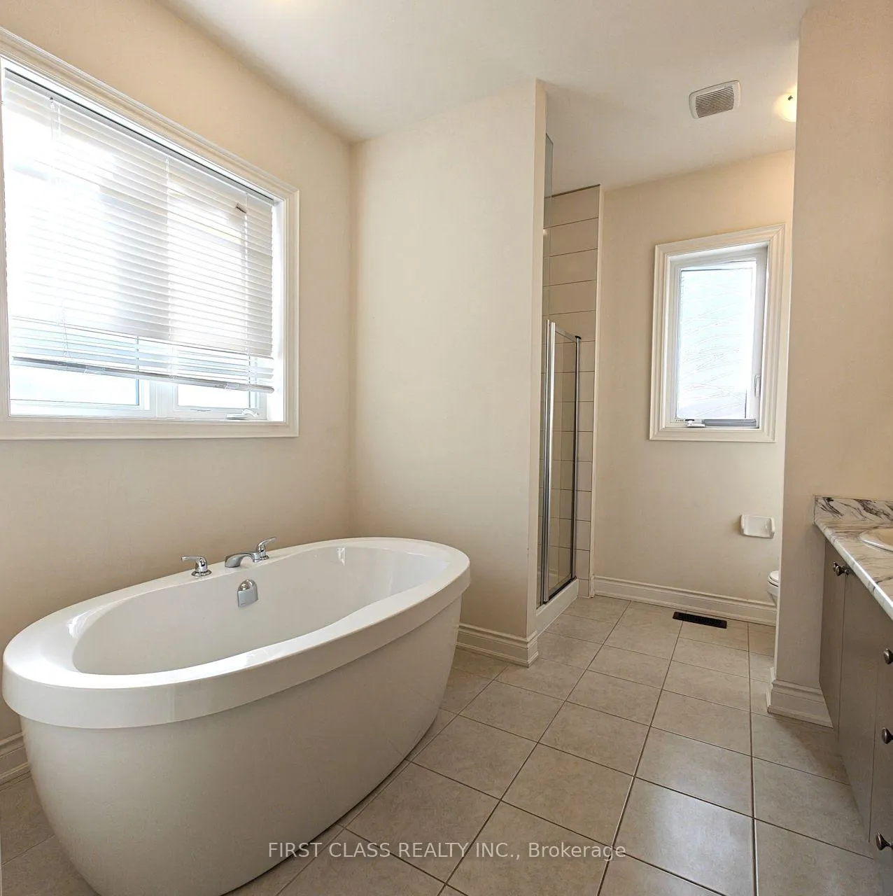 Photo 20 of 1538 Devine Point, Milton, Ford — HOMEH